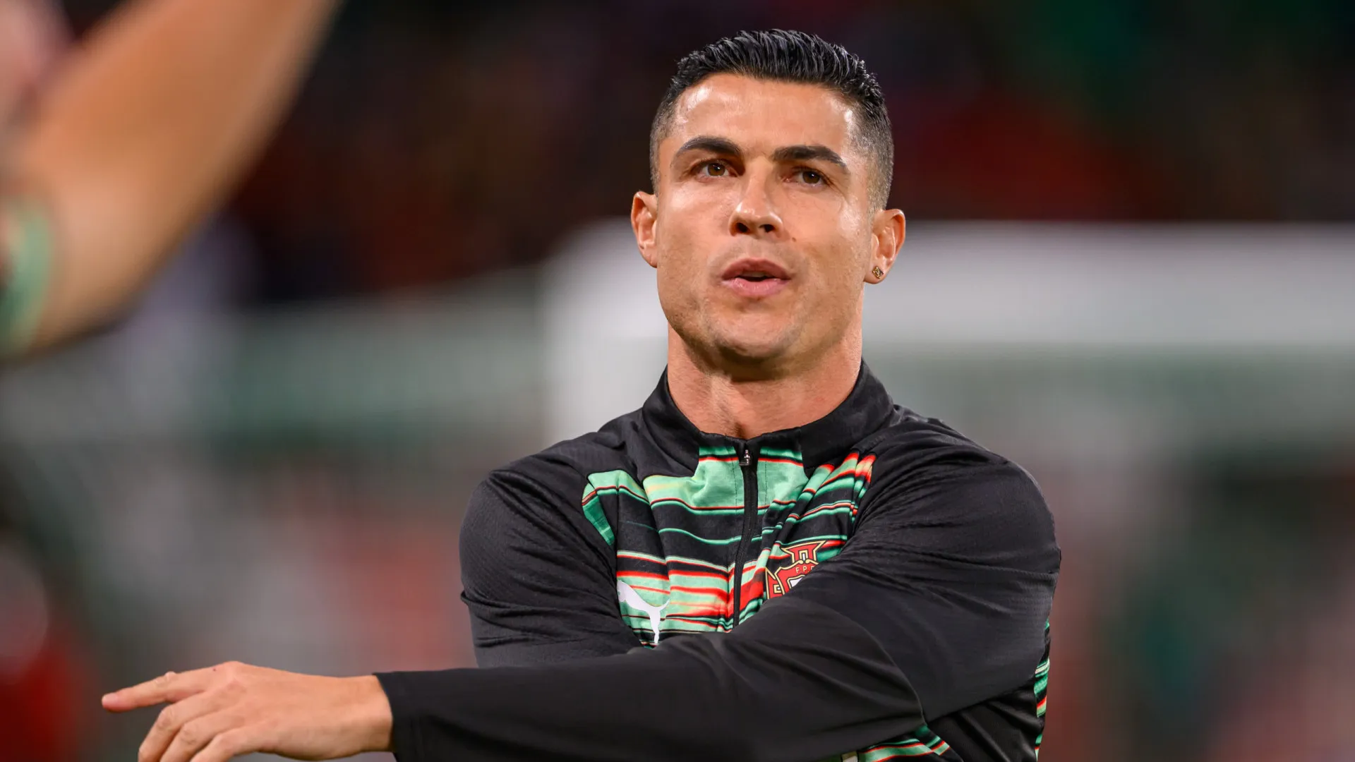 
                    Será esta a camisola que Portugal irá usar no Mundial2026?
                