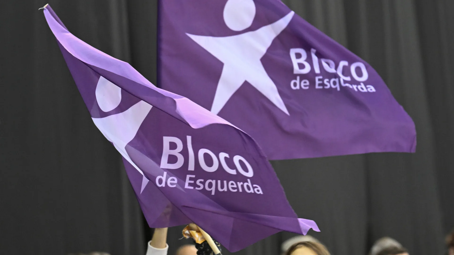 
                    Lítio? BE questiona Governo sobre apoio concedido à Savannah
                