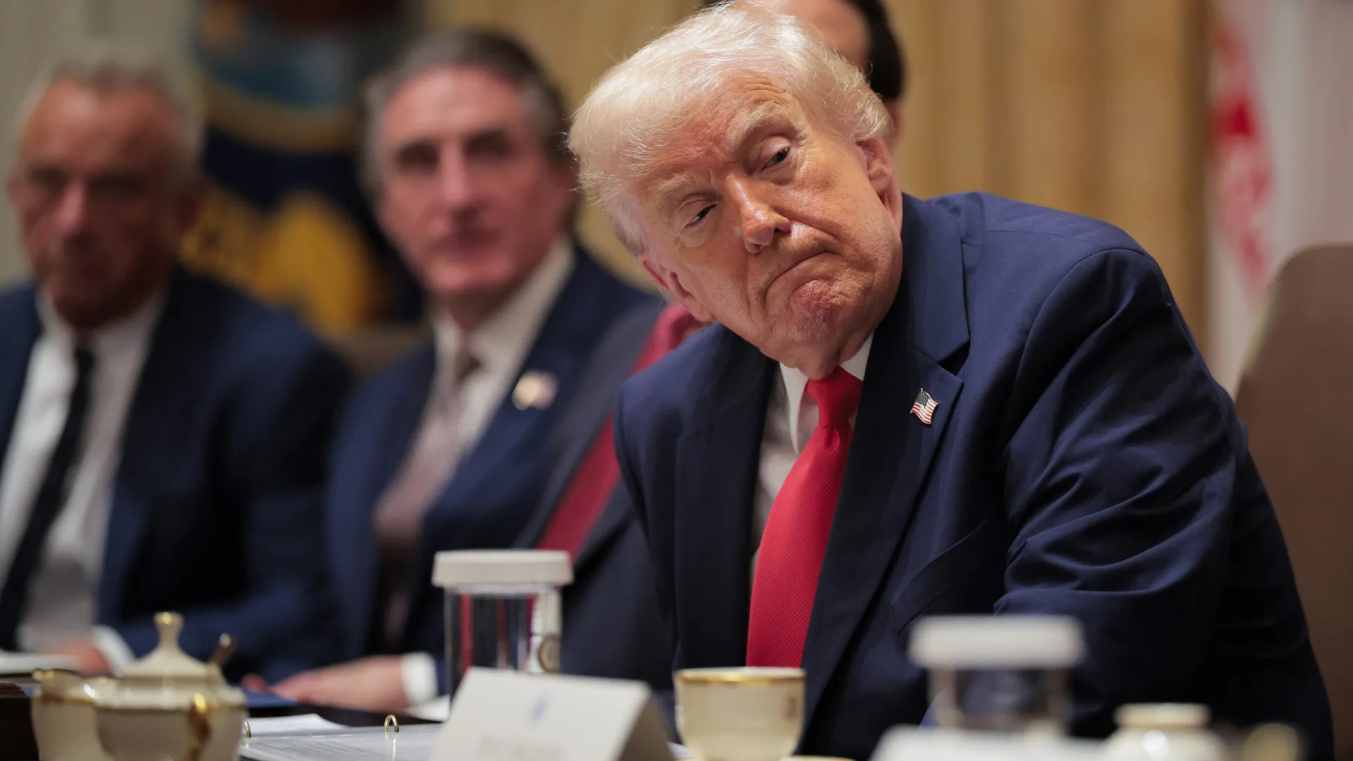 
                    Sobrinho critica Trump (após insultos): 