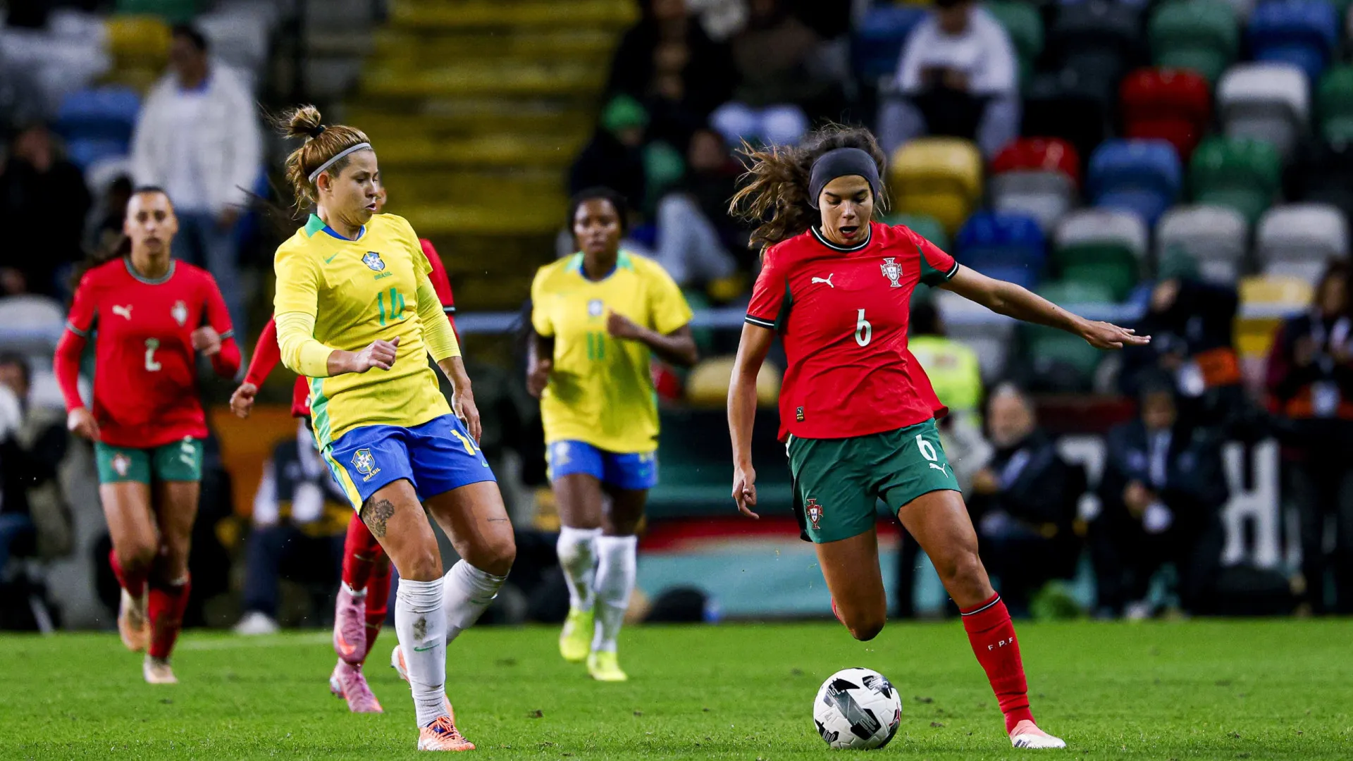 
                    Portugal fecha o ano com pesada goleada sofrida diante do Brasil
                