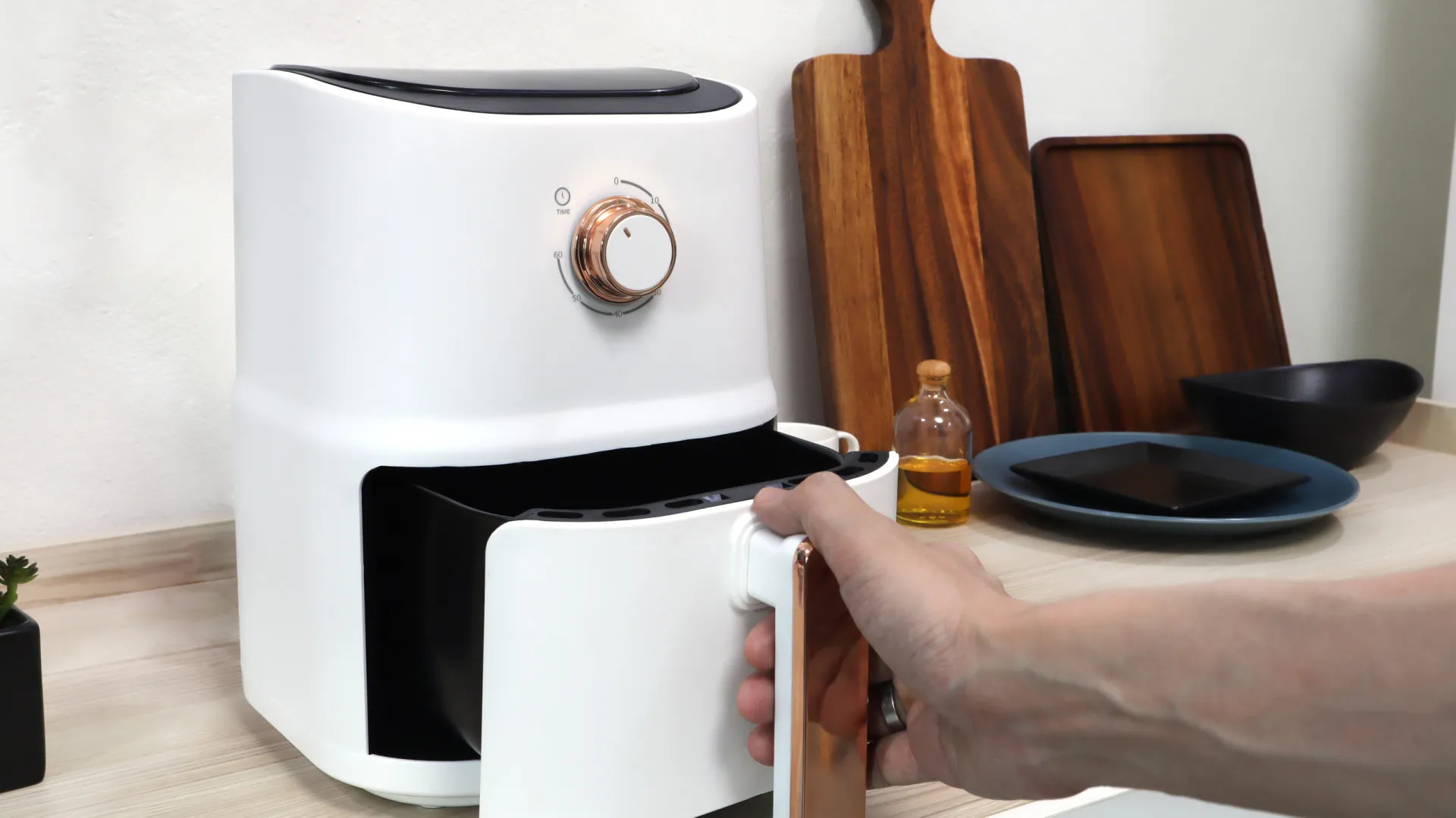 
                    Sete coisas que precisa de saber antes de comprar uma air fryer
                