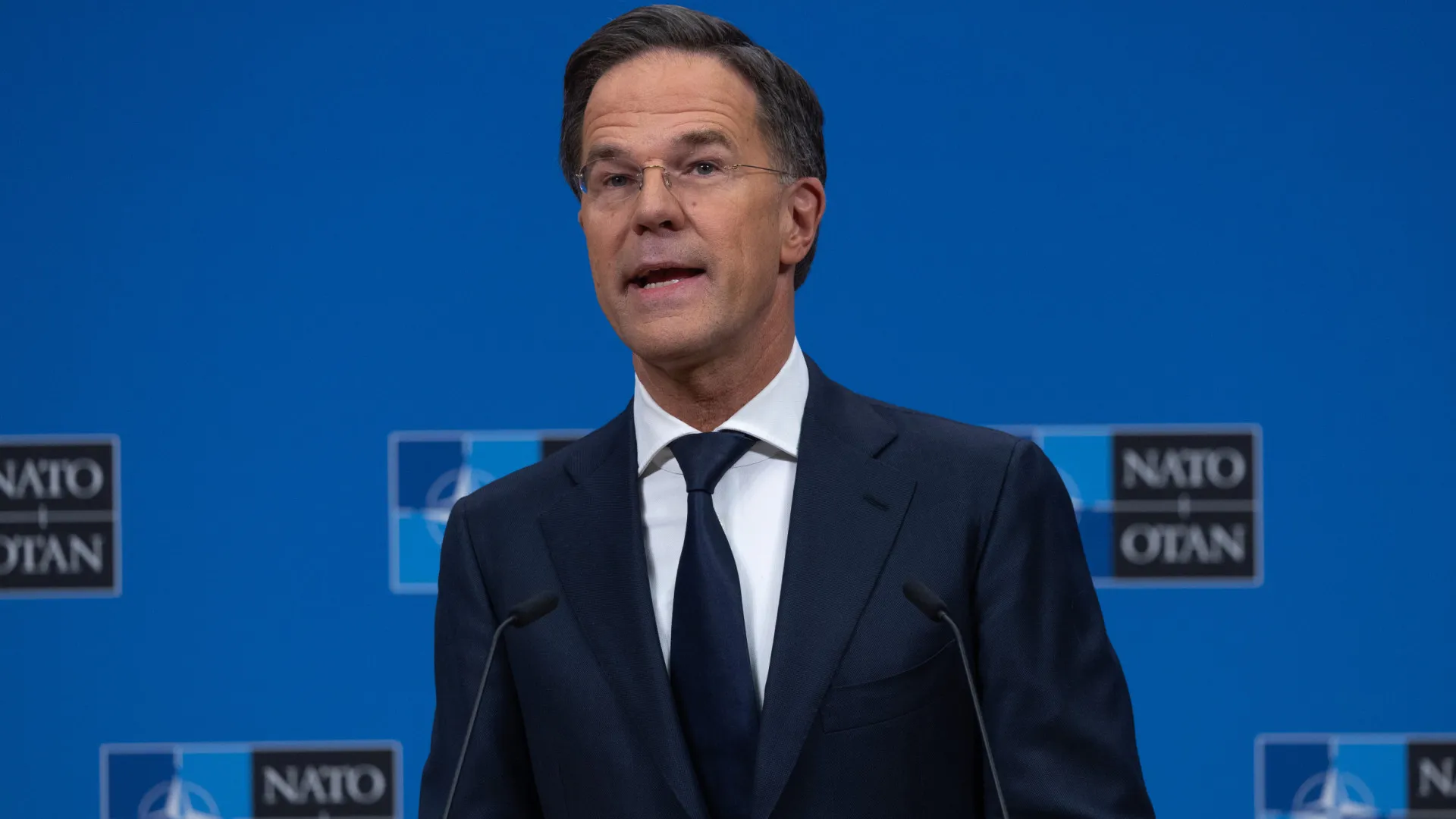 
                    NATO desvaloriza ameaça de Putin de guerra com Europa: 