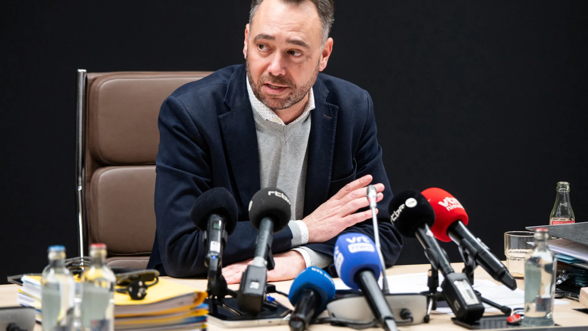 
                    Bélgica reitera críticas sobre plano da UE sobre uso de ativos russos
                