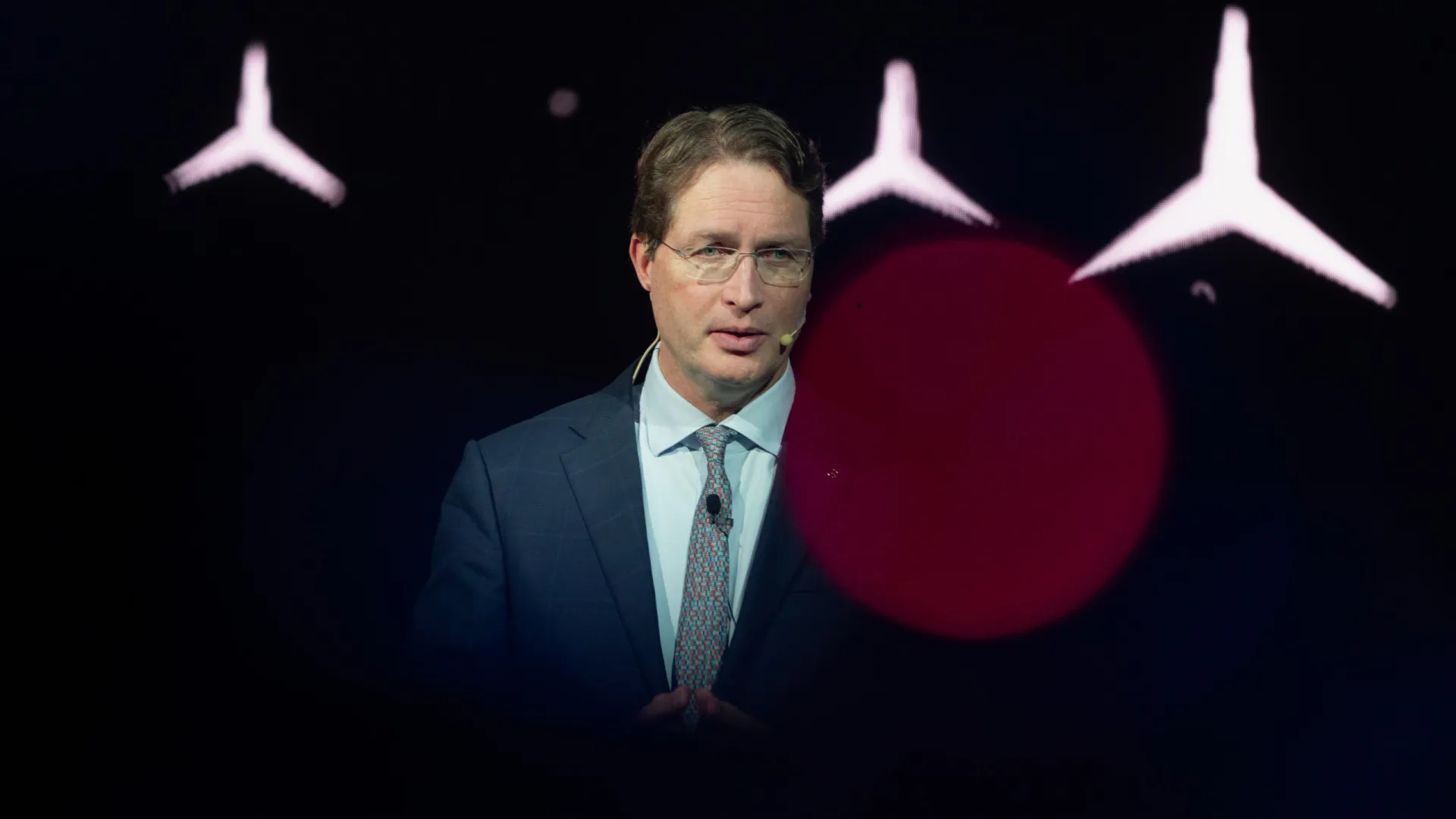 
                    Dirigente da Mercedes reeleito como presidente da ACEA
                