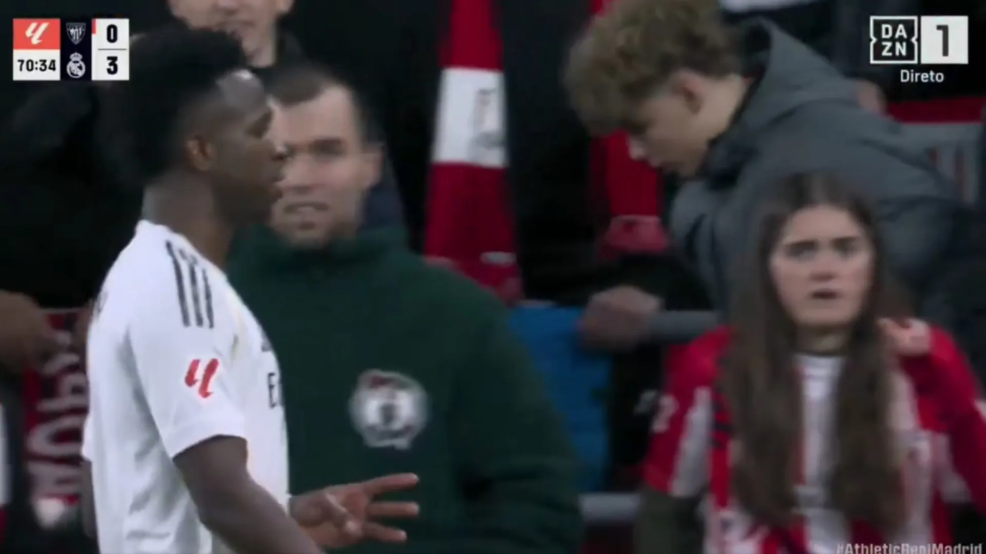 
                    Nada muda. O gesto de Vini Jr. que gerou polémica ante o Athletic Bilbao
                