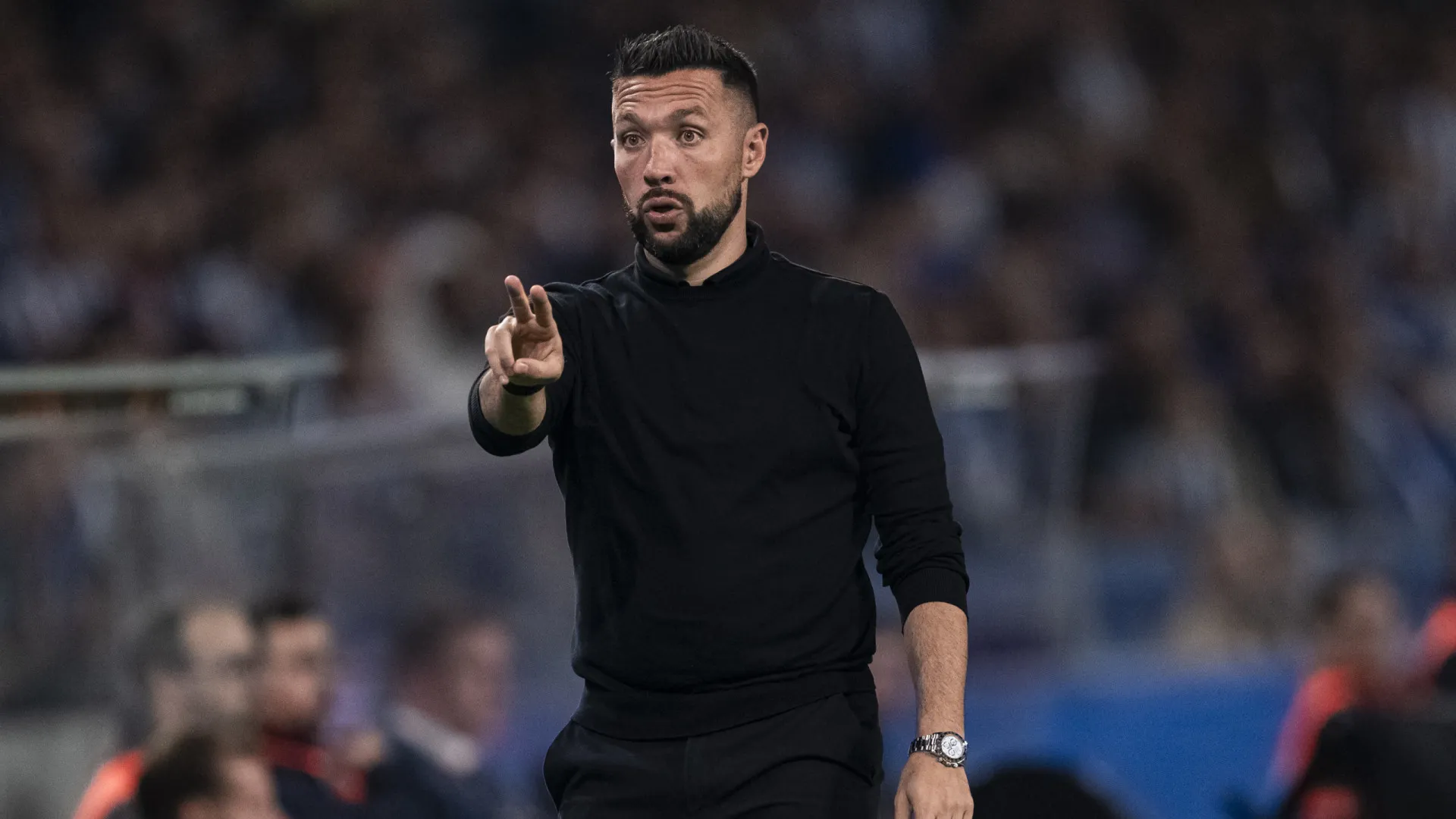 
                    Farioli volta a mexer? O onze provável do FC Porto em Tondela
                