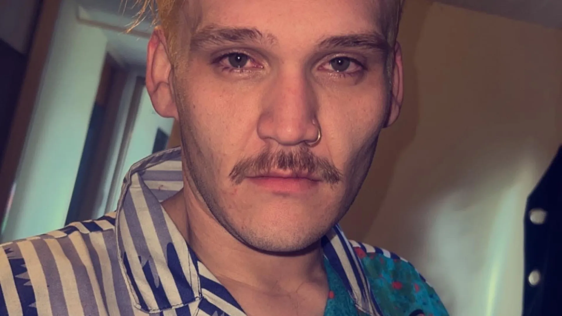 
                    Líder de rede de pedofilia investigava abusos a menores na Austrália
                