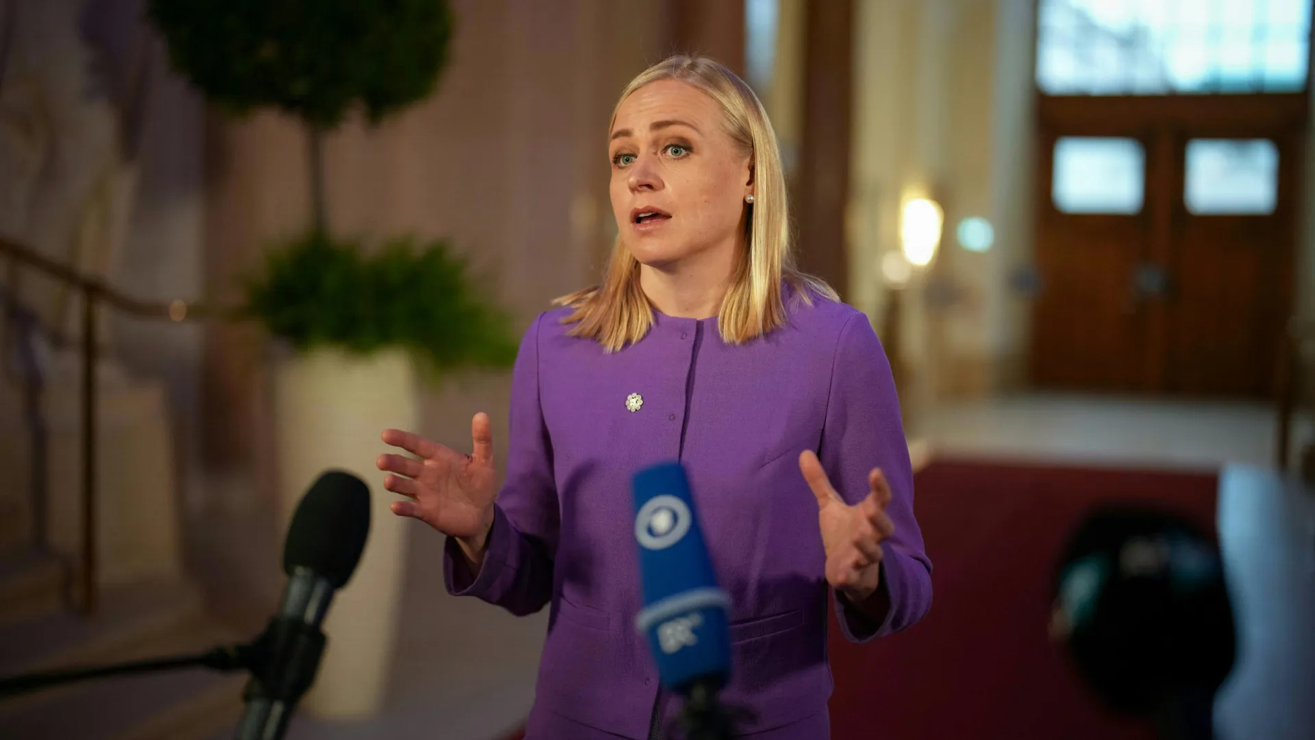 
                    OSCE alerta que uma missão de paz na Ucrânia será uma 