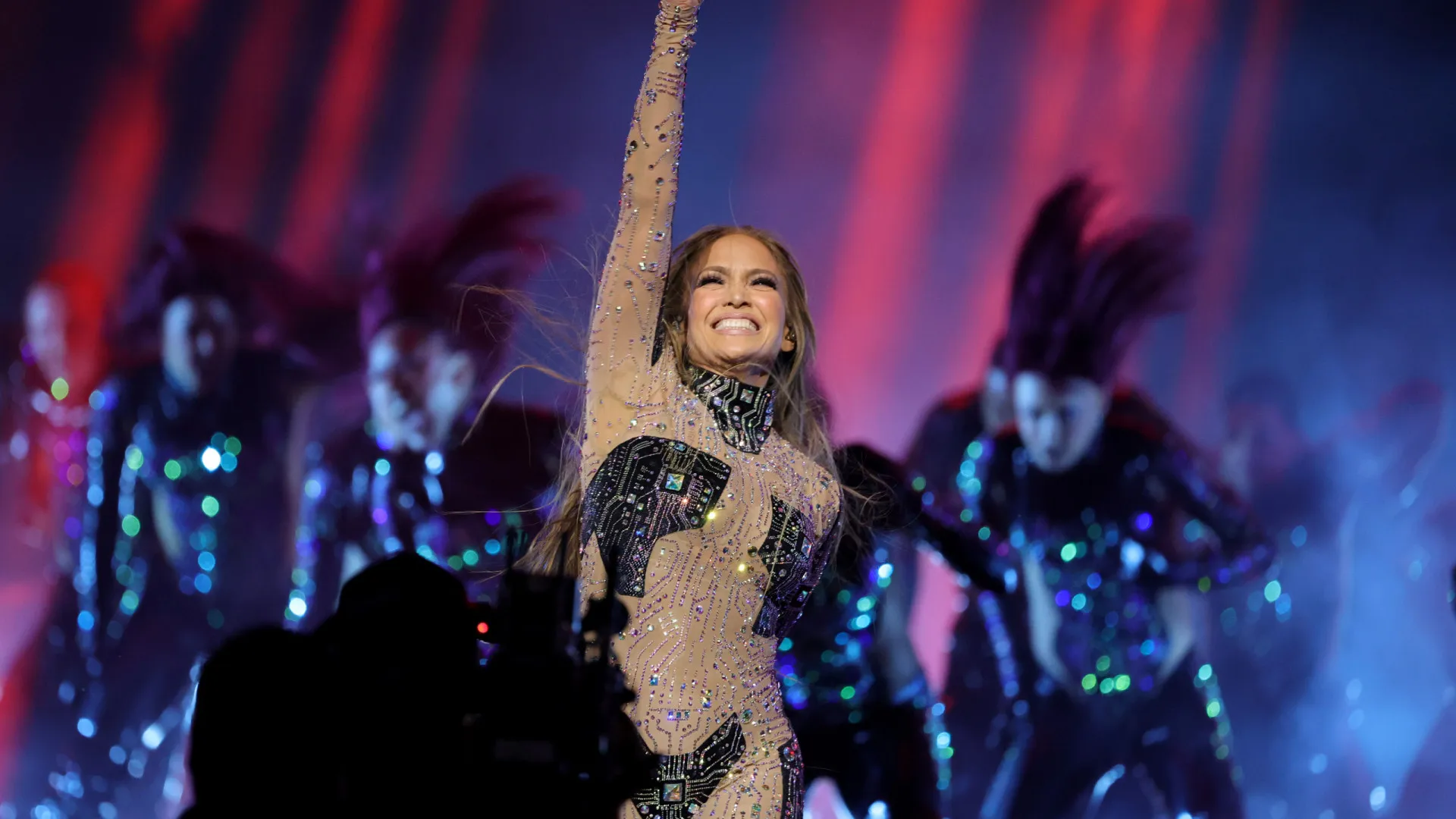 
                    Cinco exercícios para conseguir a barriga invejável de Jennifer Lopez
                