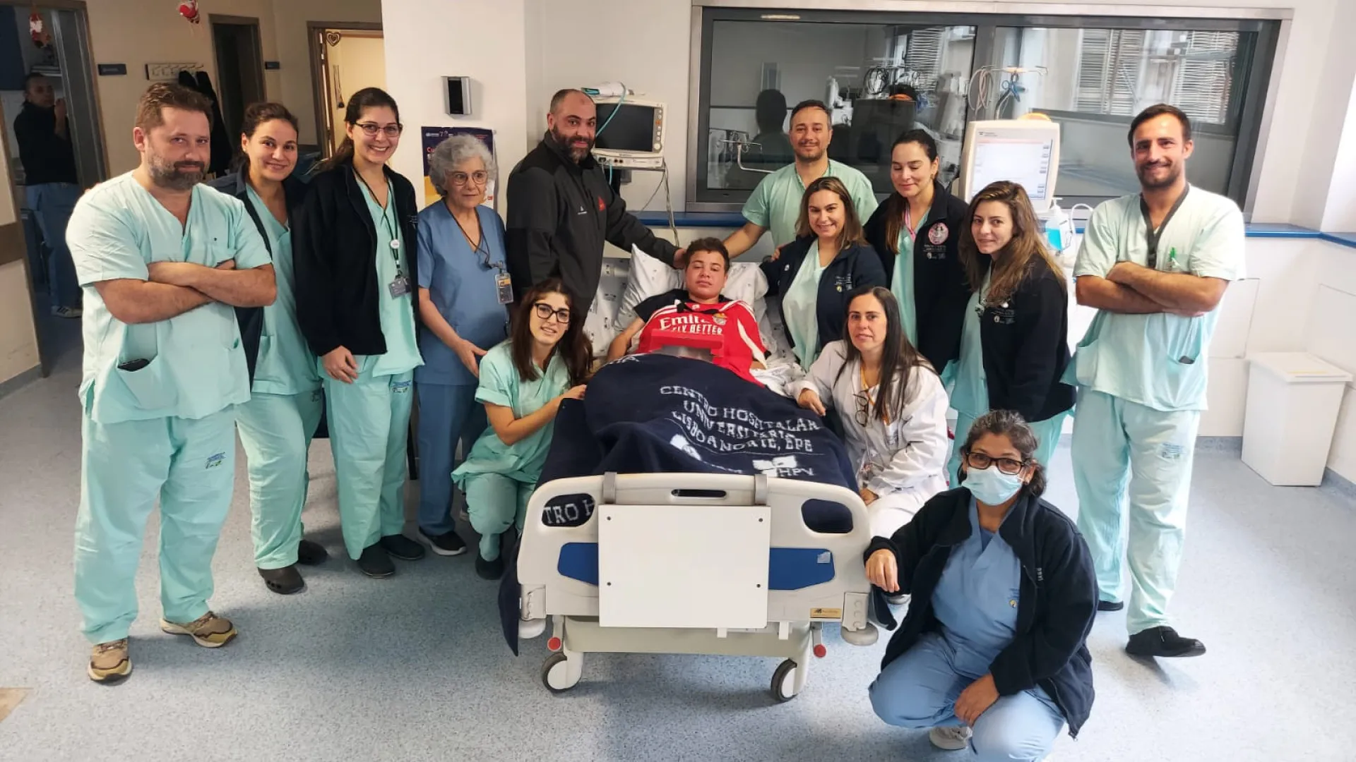 
                    Fundação Benfica surpreende Francisco e realiza sonho de jovem adepto
                