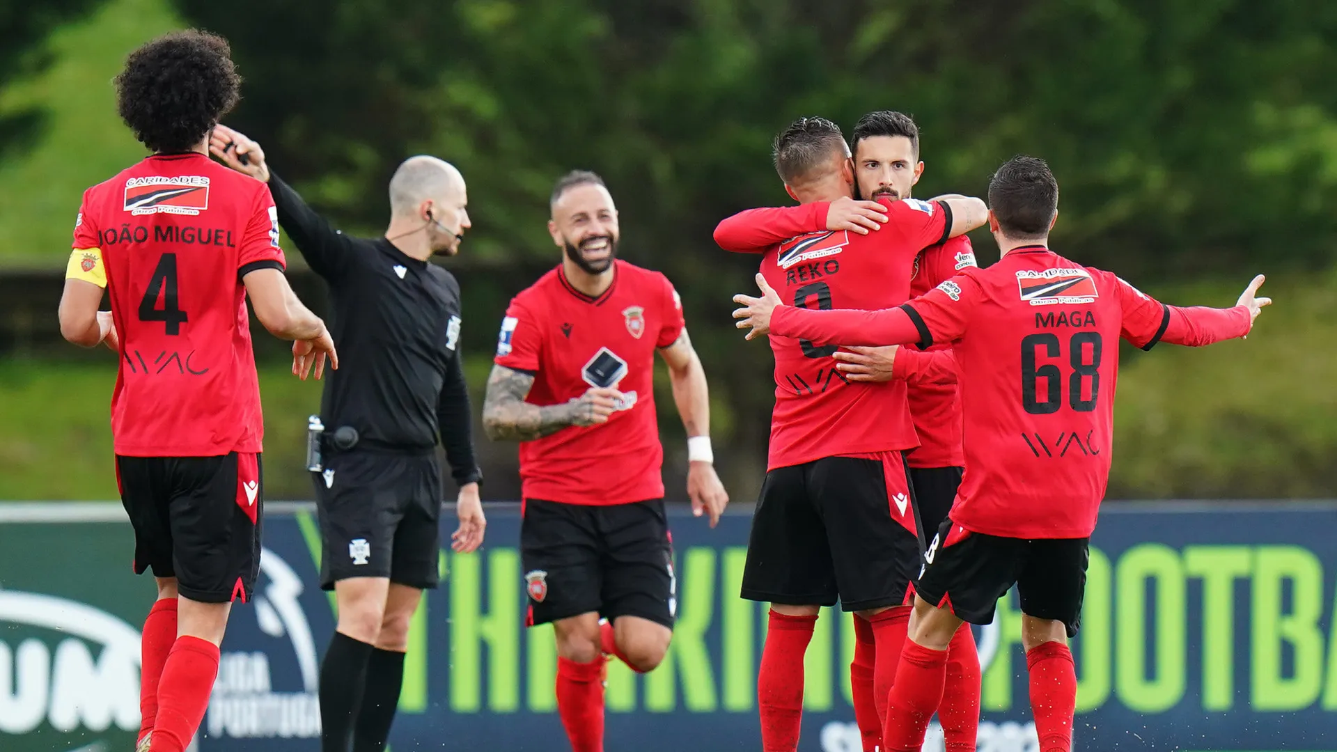 
                    Penafiel bate União de Leiria com golo ao cair do pano
                