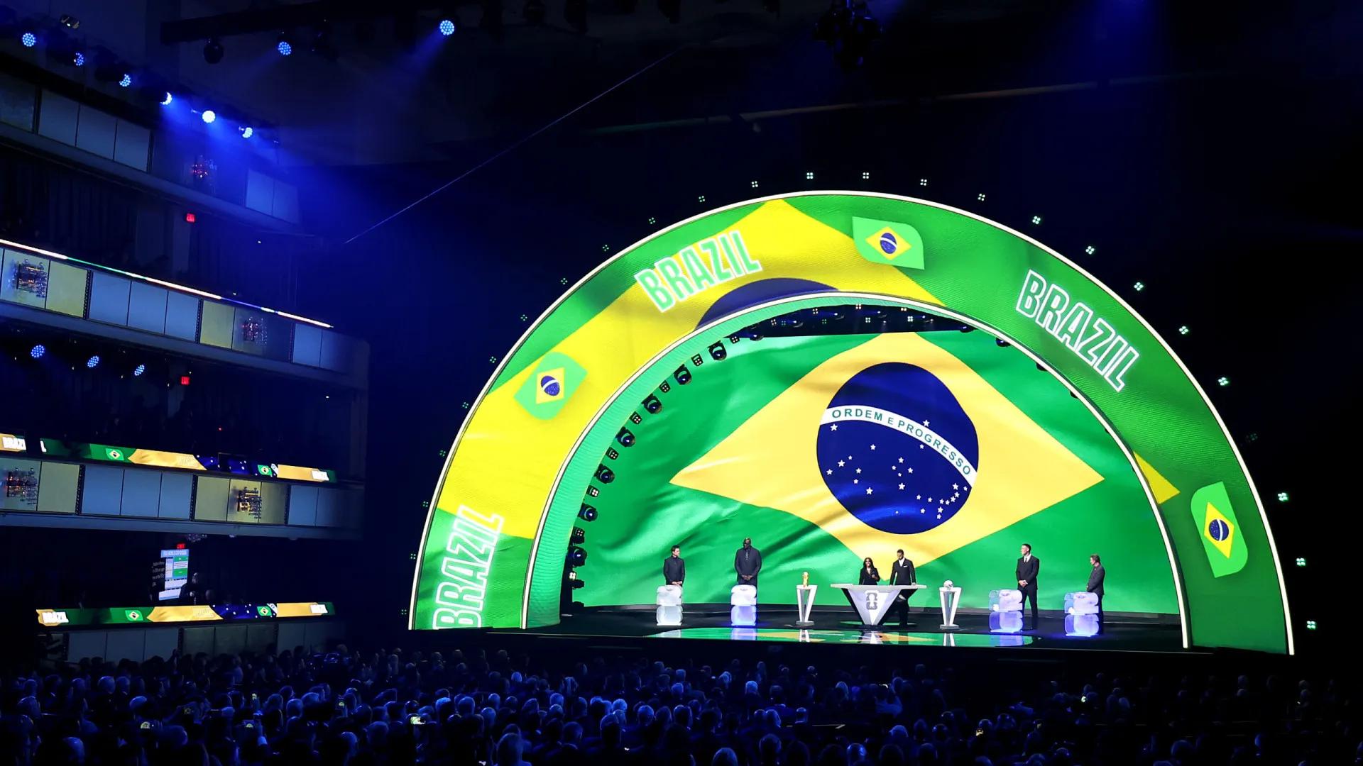 
                    Brasil, França e Alemanha desfavorecidos em sorteio com tributo a Trump
                