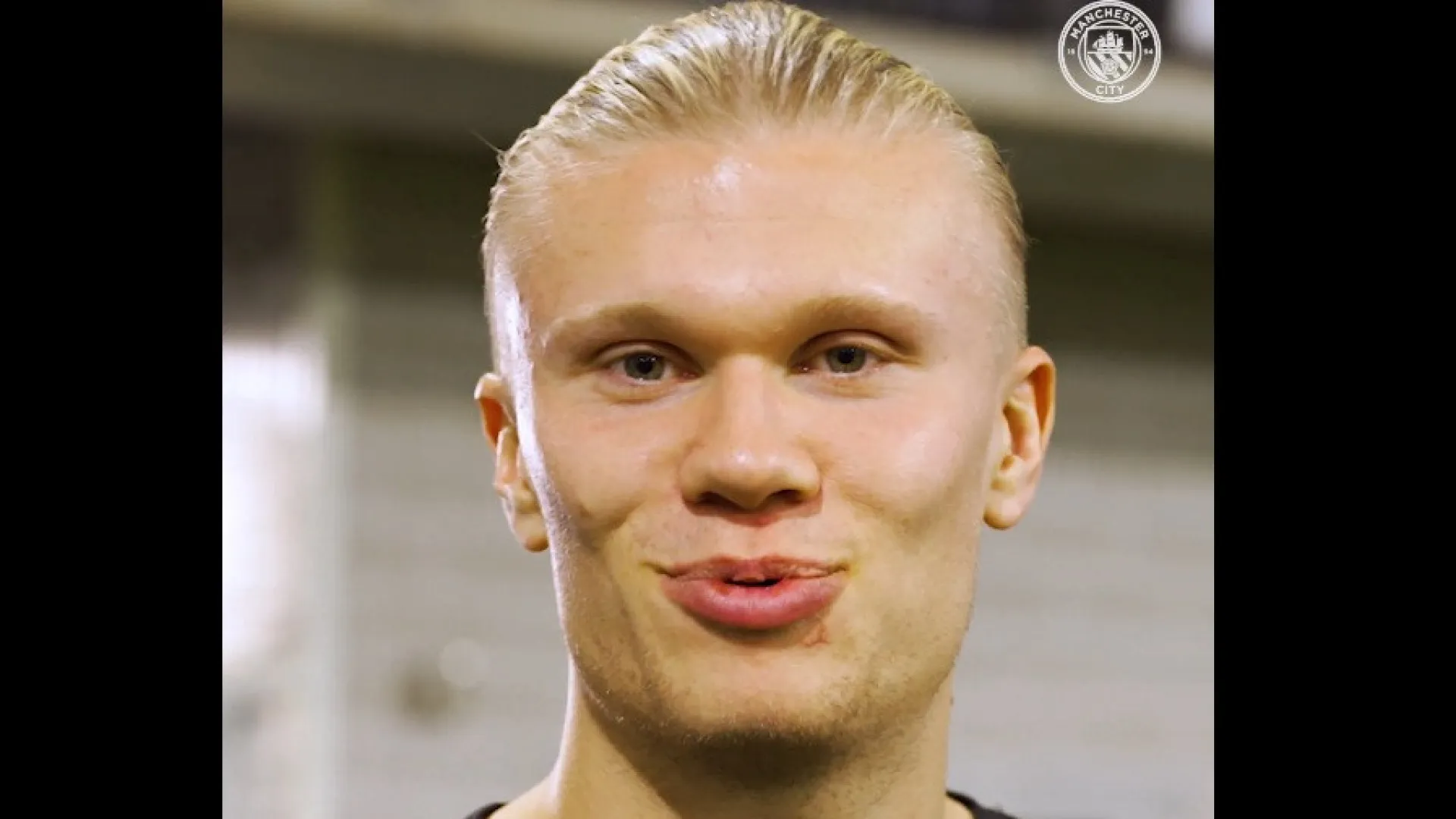 
                    Haaland a falar português? Sim, aconteceu. E por este motivo especial
                