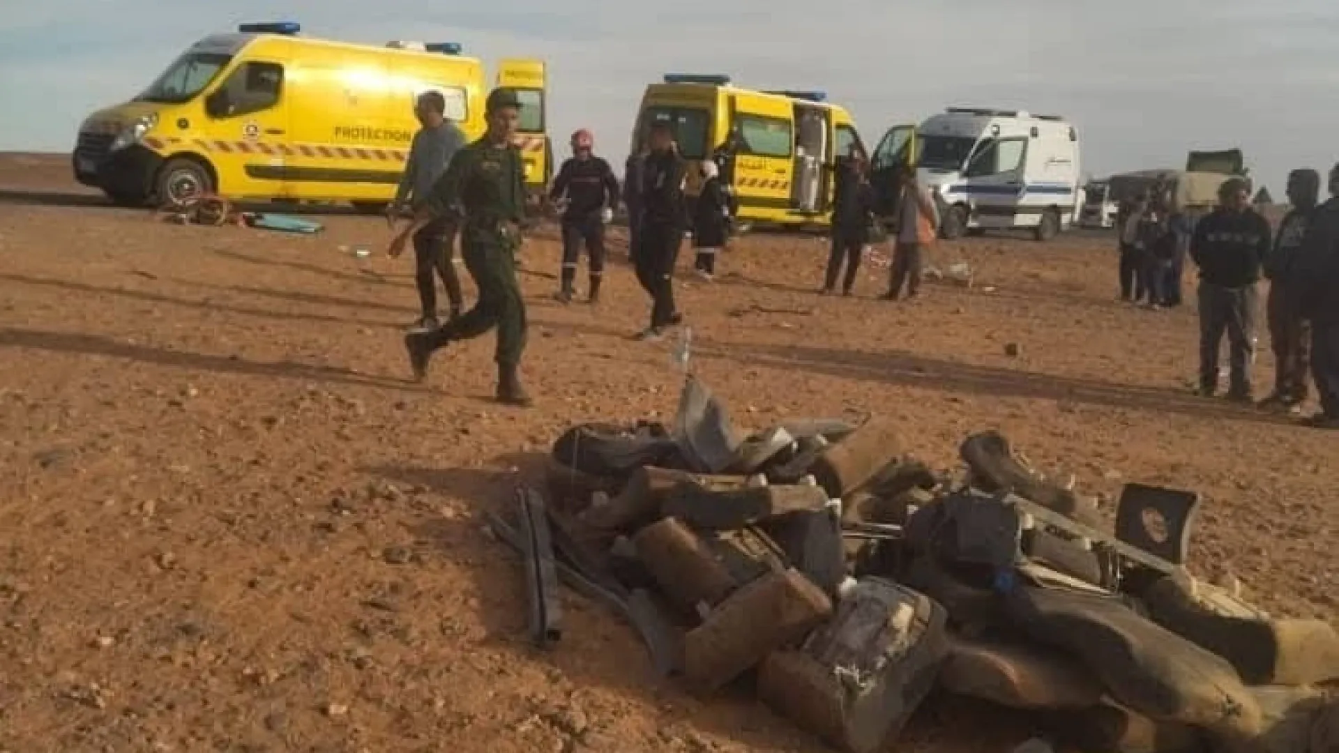 
                    Pelo menos 14 mortos em acidente de autocarro na Argélia
                