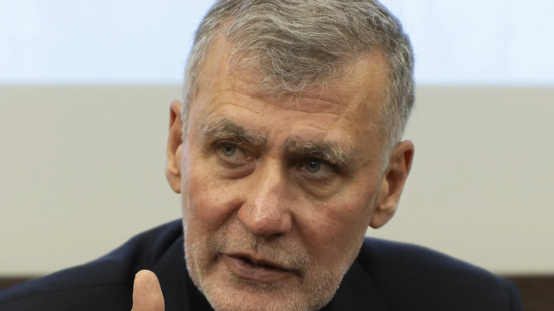 
                    Gouveia e Melo defende transparência e independência presidencial
                