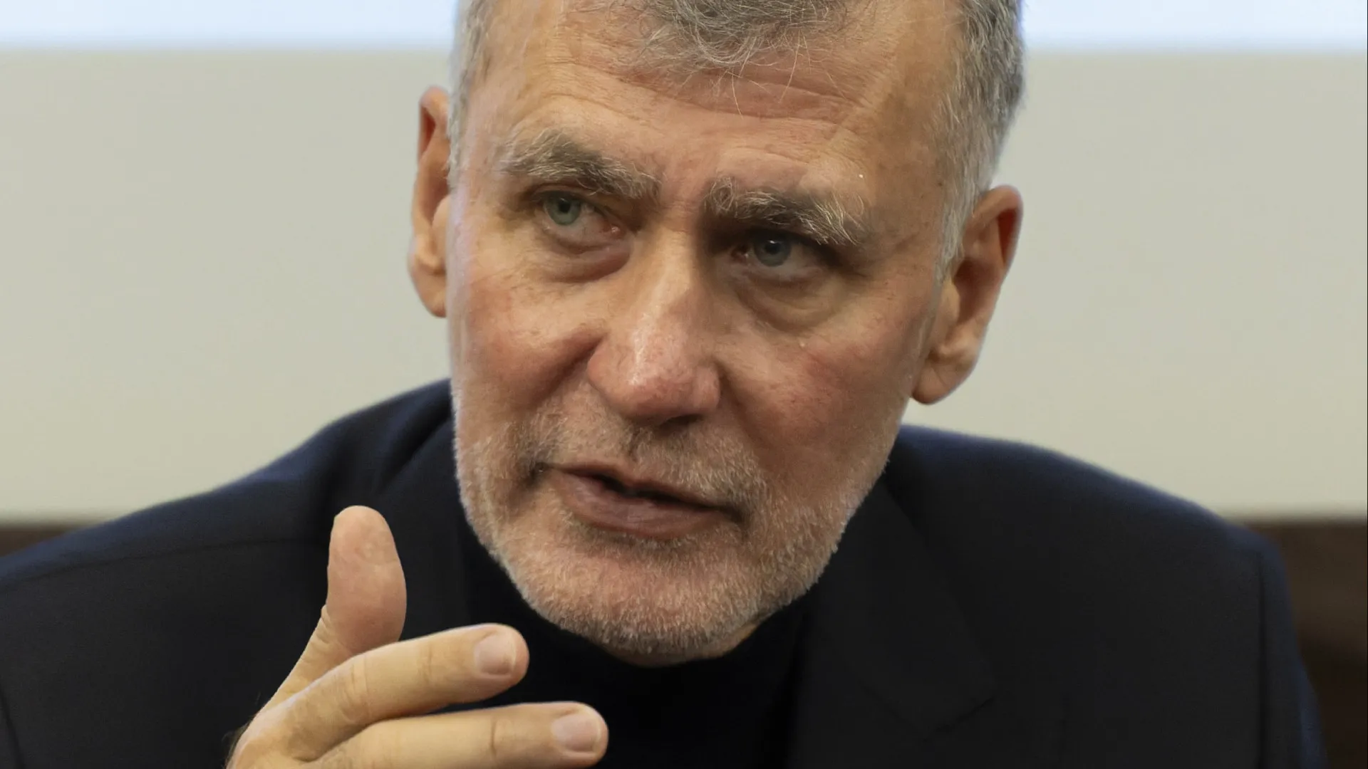 
                    Gouveia e Melo, o almirante que promete estar acima das disputas partidárias
                