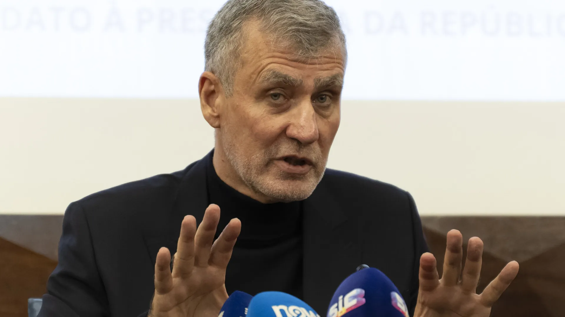 
                    Gouveia e Melo sobre investigação do MP: 