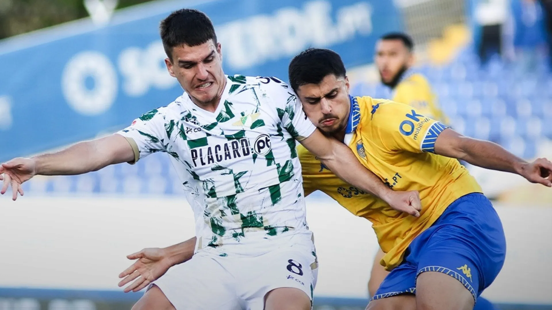 
                    Seis golos e emoção. Moreirense alcança empate no Estoril ao cair do pano
                