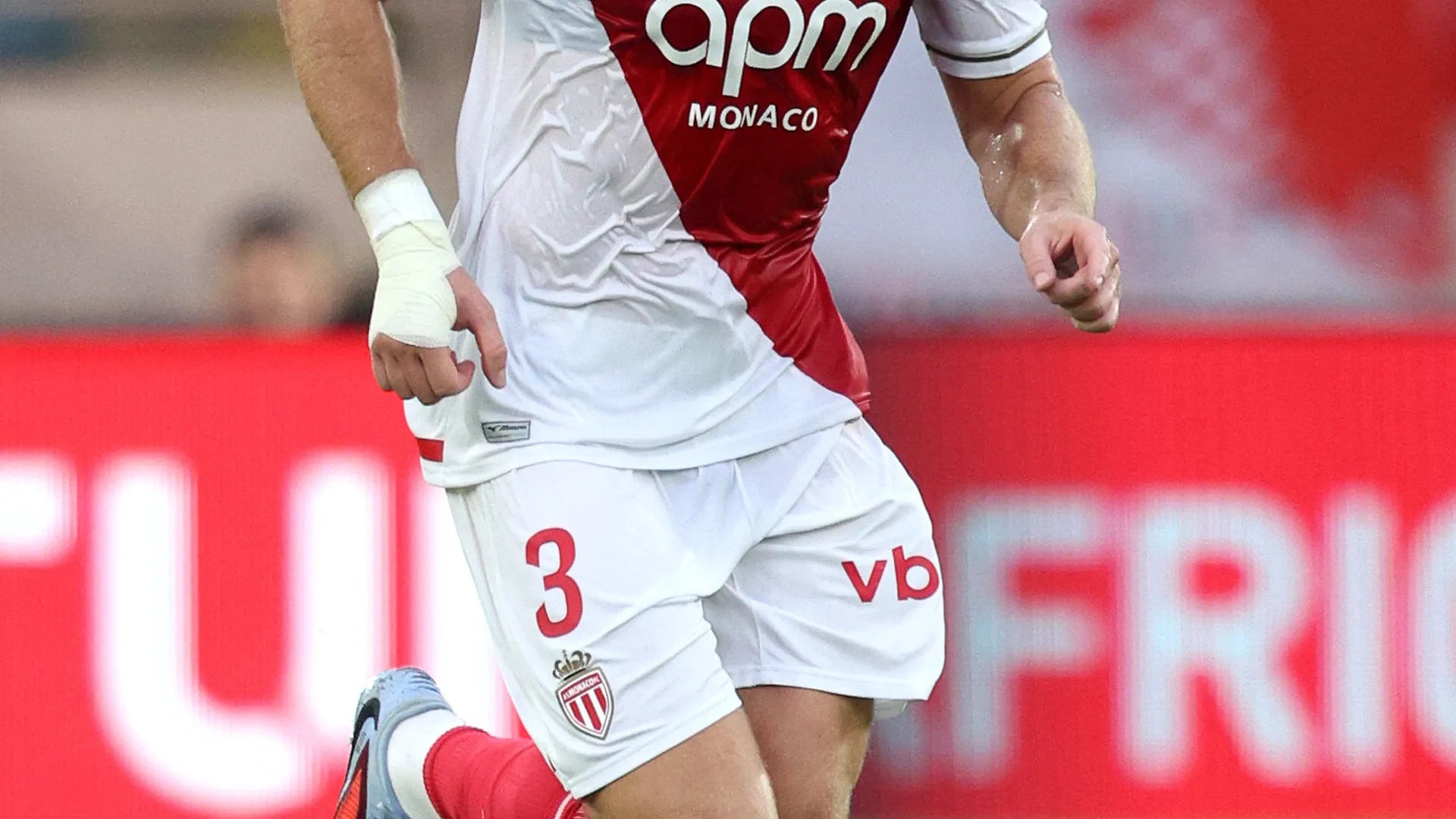 
                    Eric Dier lembra Sporting e atira: 