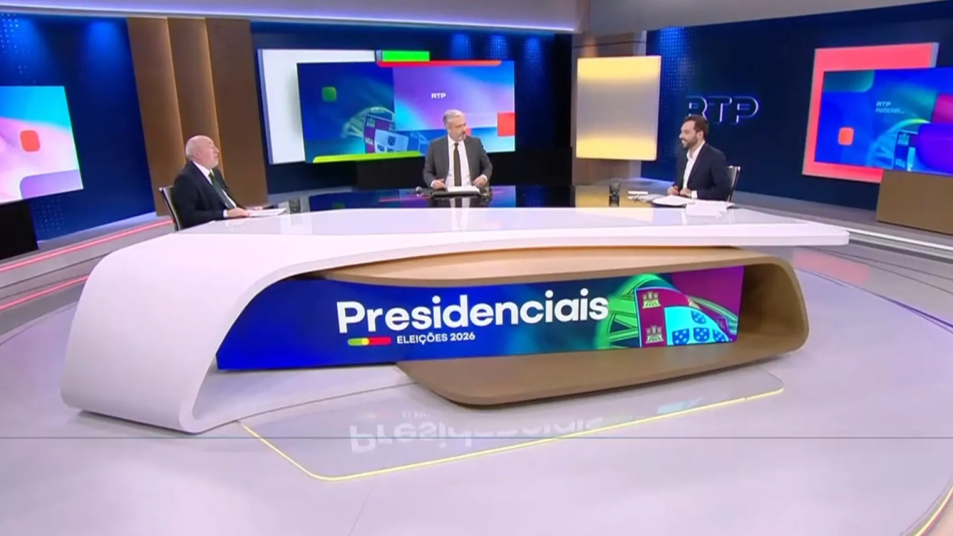 
                    Lei laboral, UE e Kyiv. O que une e separa António Filipe e Jorge Pinto?
                