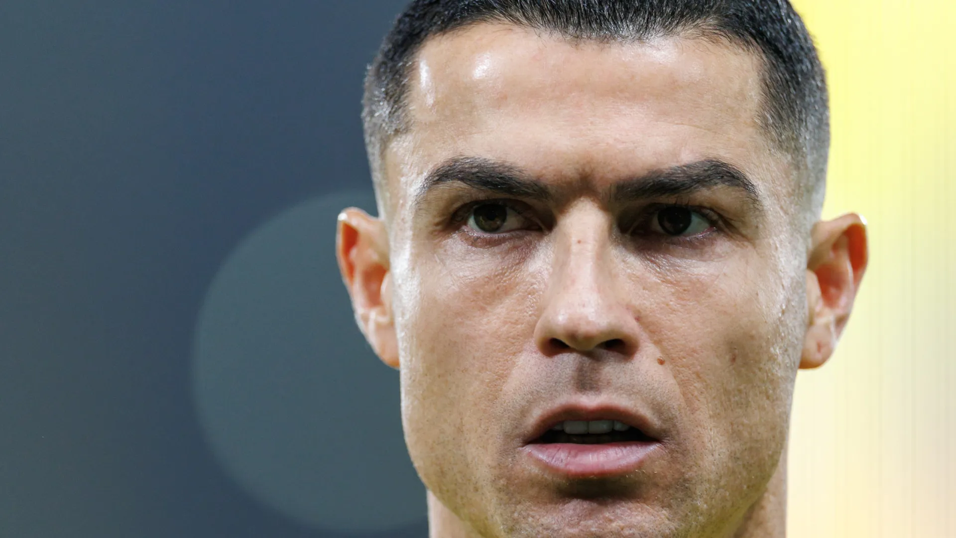 Jato de Cristiano Ronaldo deixa Riade após ataque a embaixada dos EUA