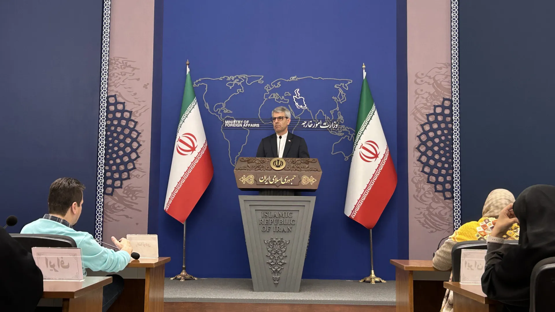 
                    Irão classifica apreensão de petroleiro venezuelano pelos EUA como 