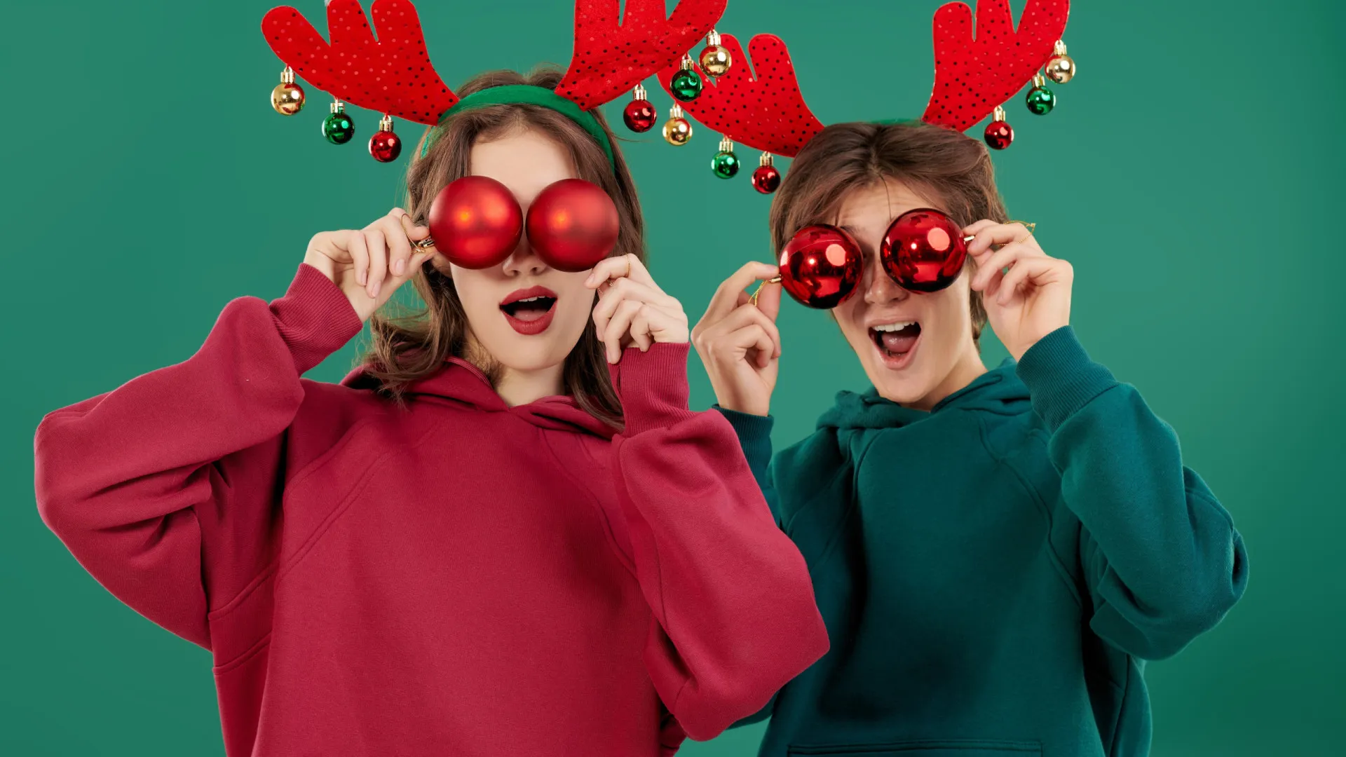 
                    Os quatro signos do zodíaco que vão ter muita sorte este Natal
                