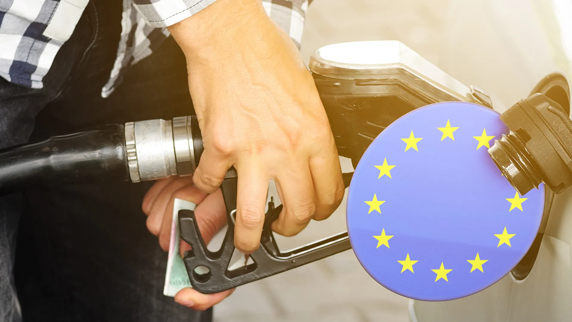 
                    UE volta atrás e não 'mata' motores de combustão, revela eurodeputado
                