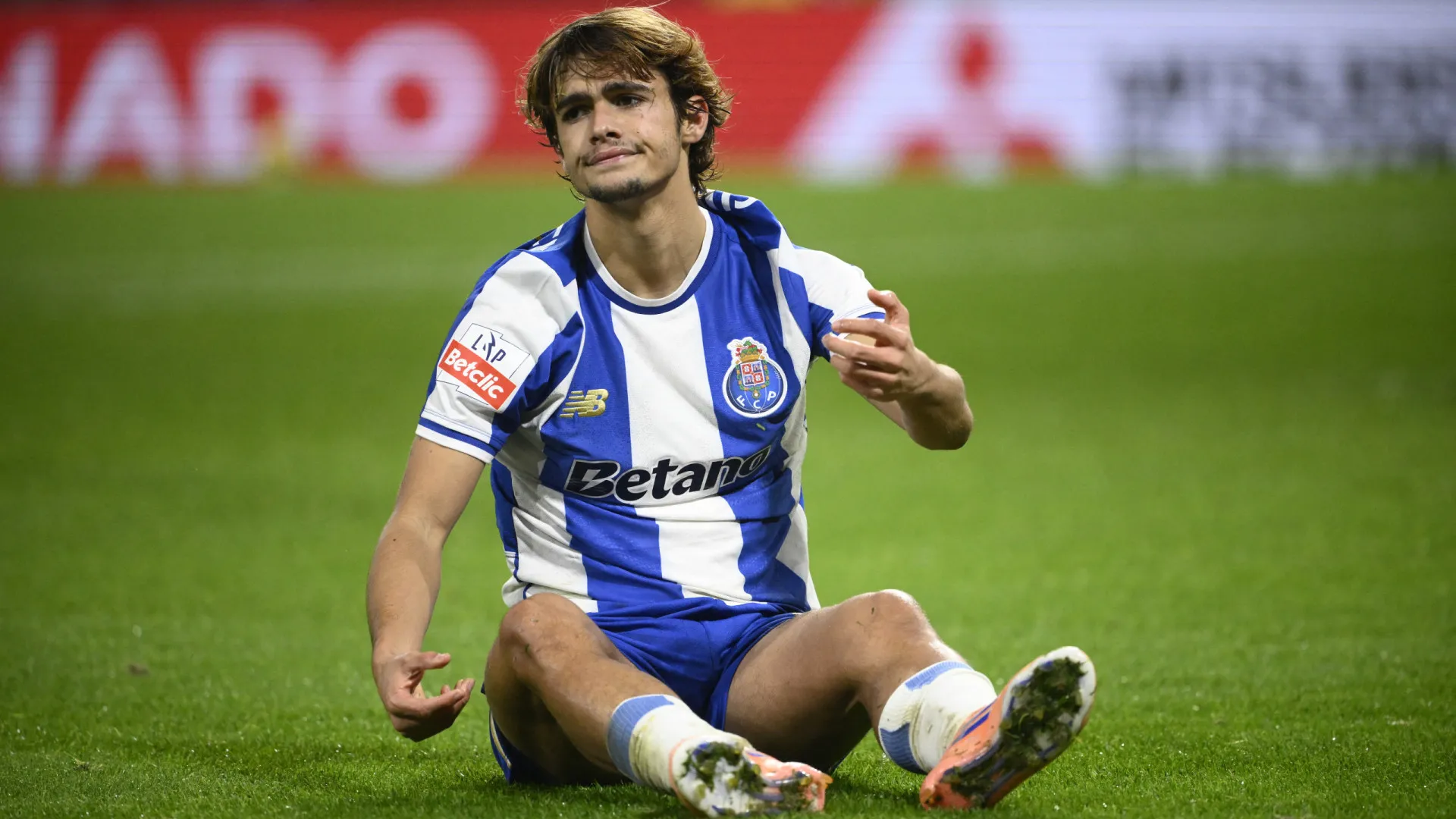 
                    Rodrigo Mora gera apreensão, mas não assusta FC Porto
                