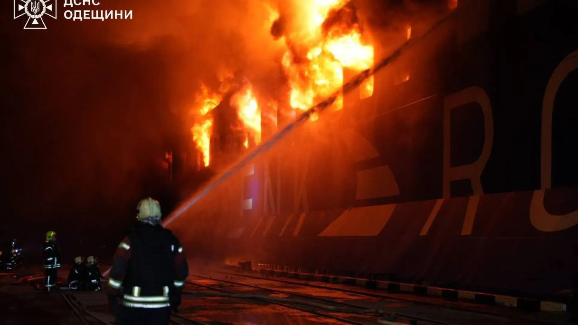 
                    Kyiv acusa Moscovo de atingir com drone cargueiro turco no Mar Negro
                