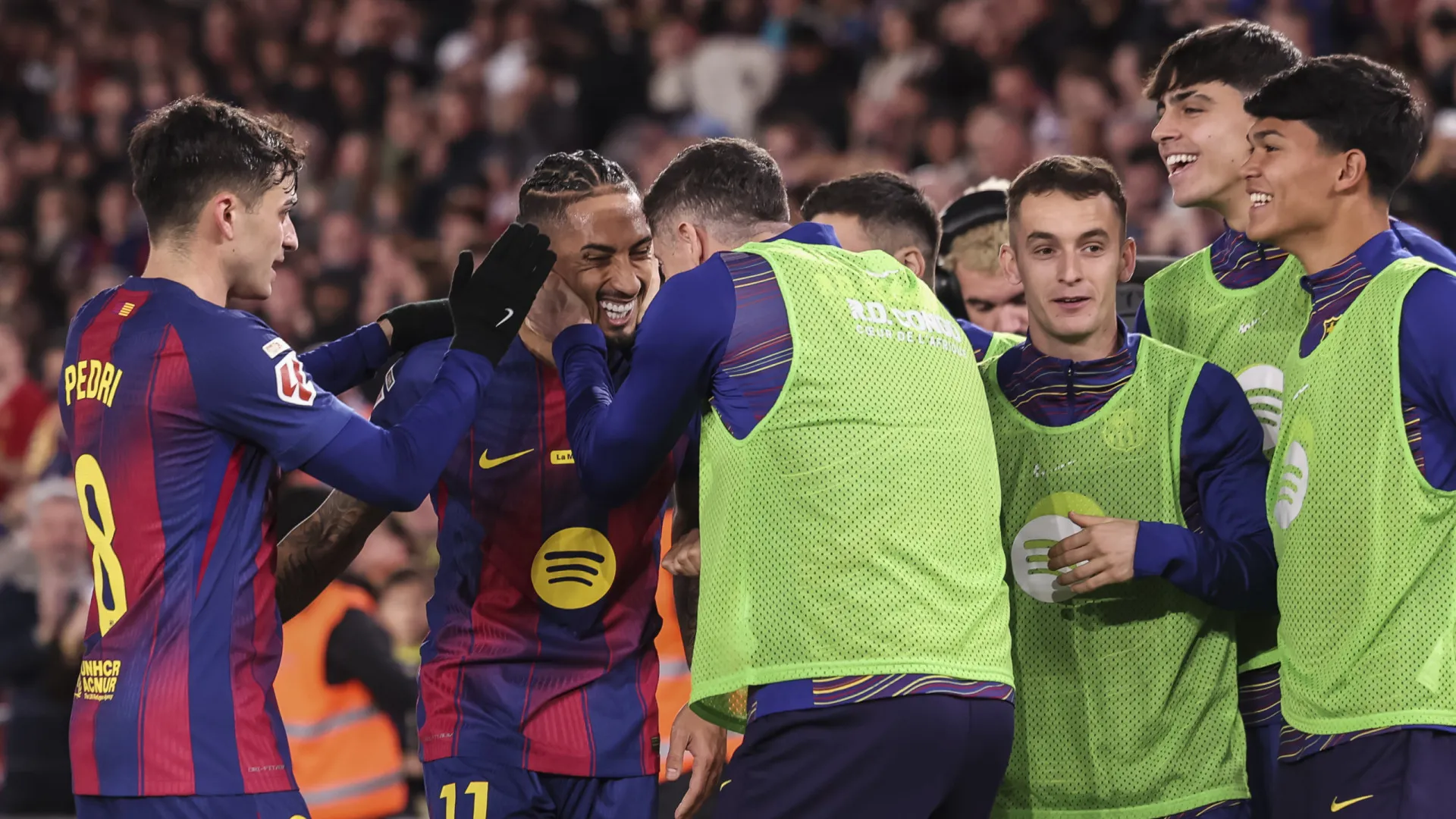 
                    Barcelona bate Osasuna e soma sétima vitória seguida em Espanha
                