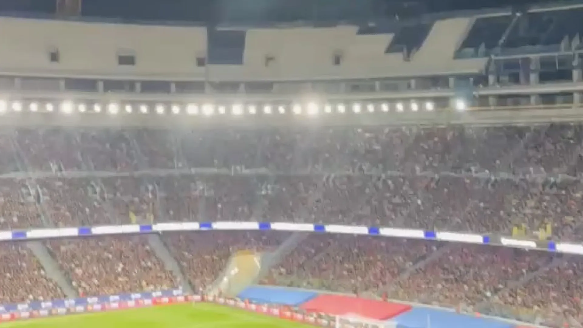 Surreal. Em pleno Barcelona-Osasuna, cantou-se por… Xabi Alonso