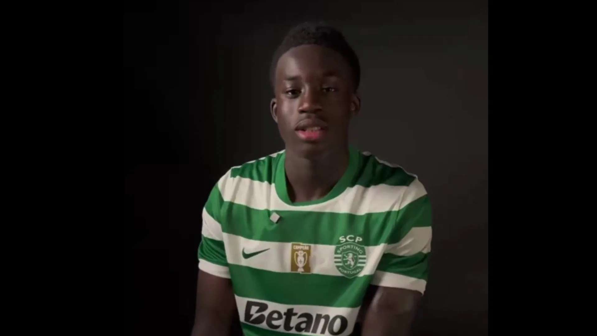 
                    Salvador Blopa foi desafiado pelo Sporting e falou em… Cristiano Ronaldo
                