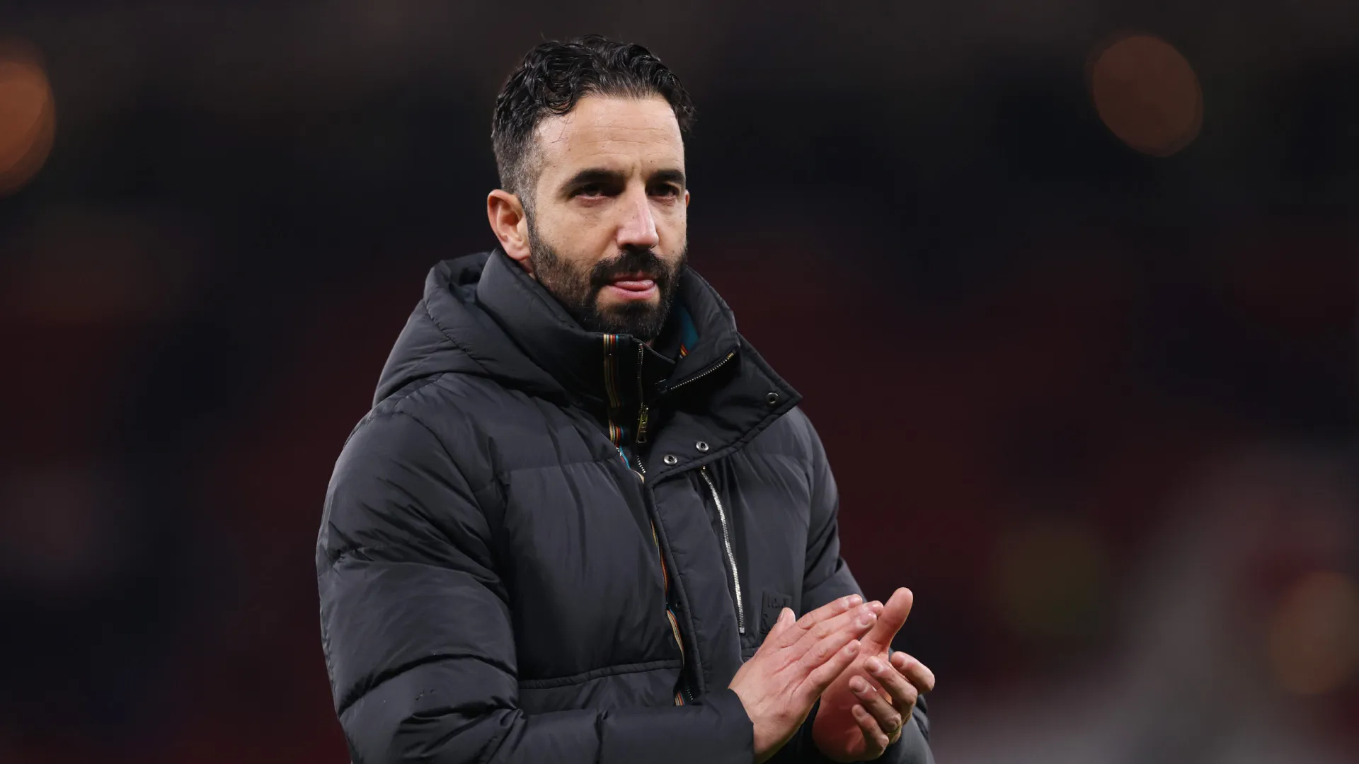 
                    Oficial: Manchester United despede Ruben Amorim
                