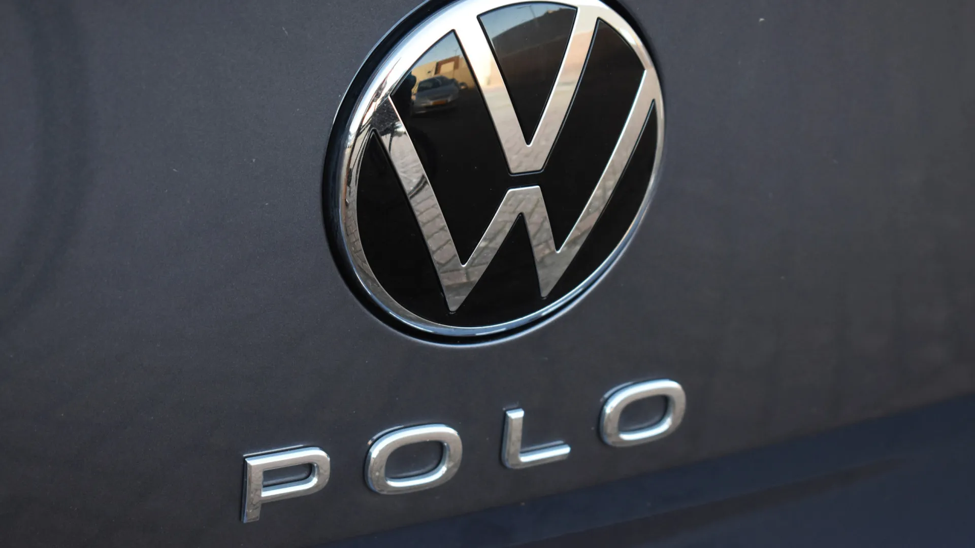 
                    Atualização e novos motores híbridos a caminho do Volkswagen Polo
                