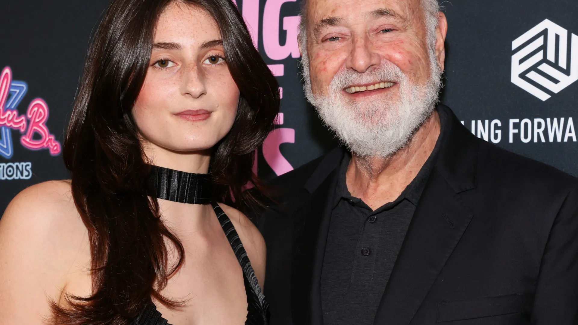 
                    Filha do realizador Rob Reiner descobre corpo do pai em casa
                