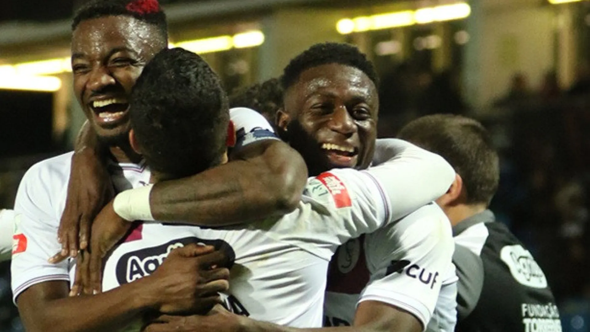 
                    Surpresa na Taça. Torreense afasta Casa Pia dos 'quartos' em Rio Maior
                