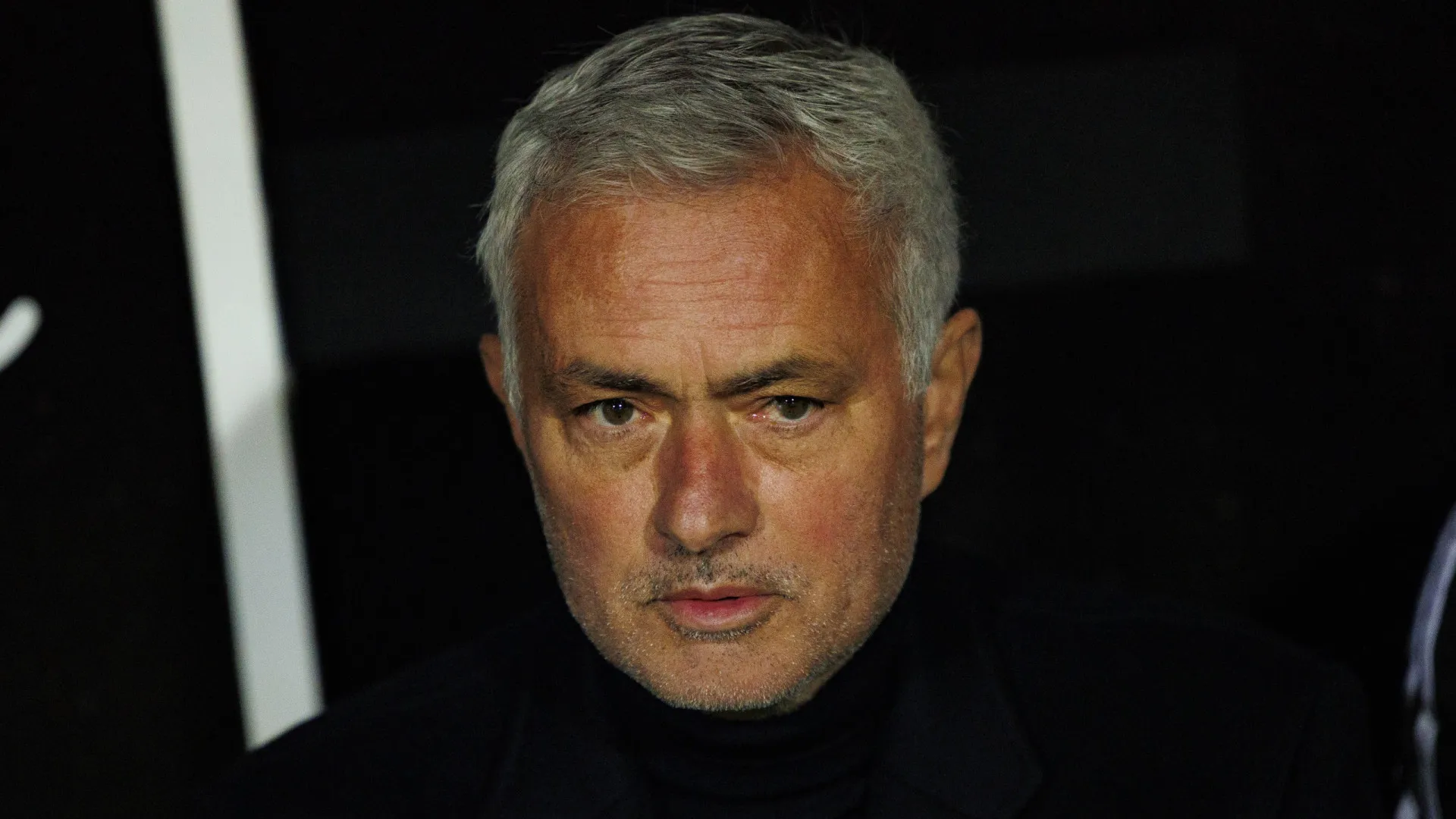 Mourinho explica lesão de Sudakov e mexida ao intervalo: "Tive medo..."