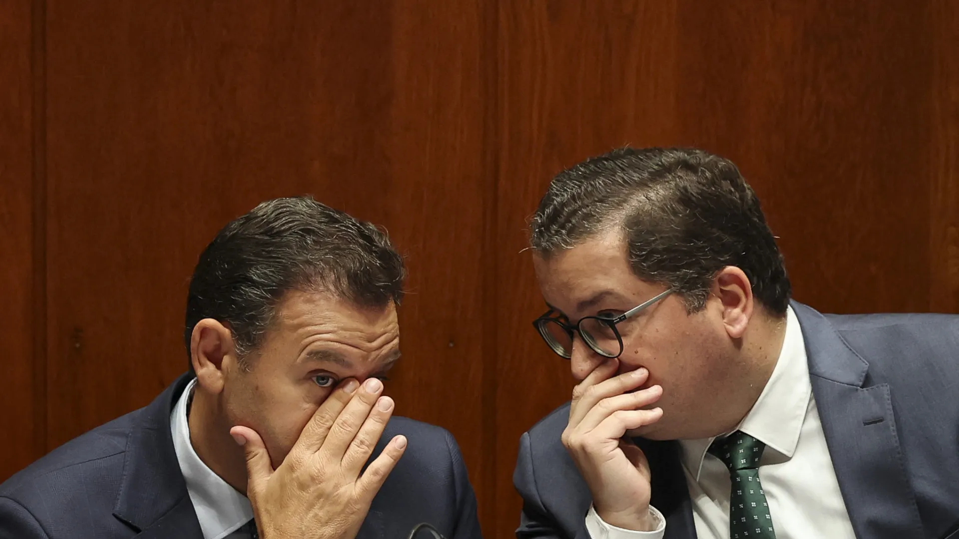 
                    Mudanças no IUC e baixa do IRS lideram fatura das mais lidas em Economia
                