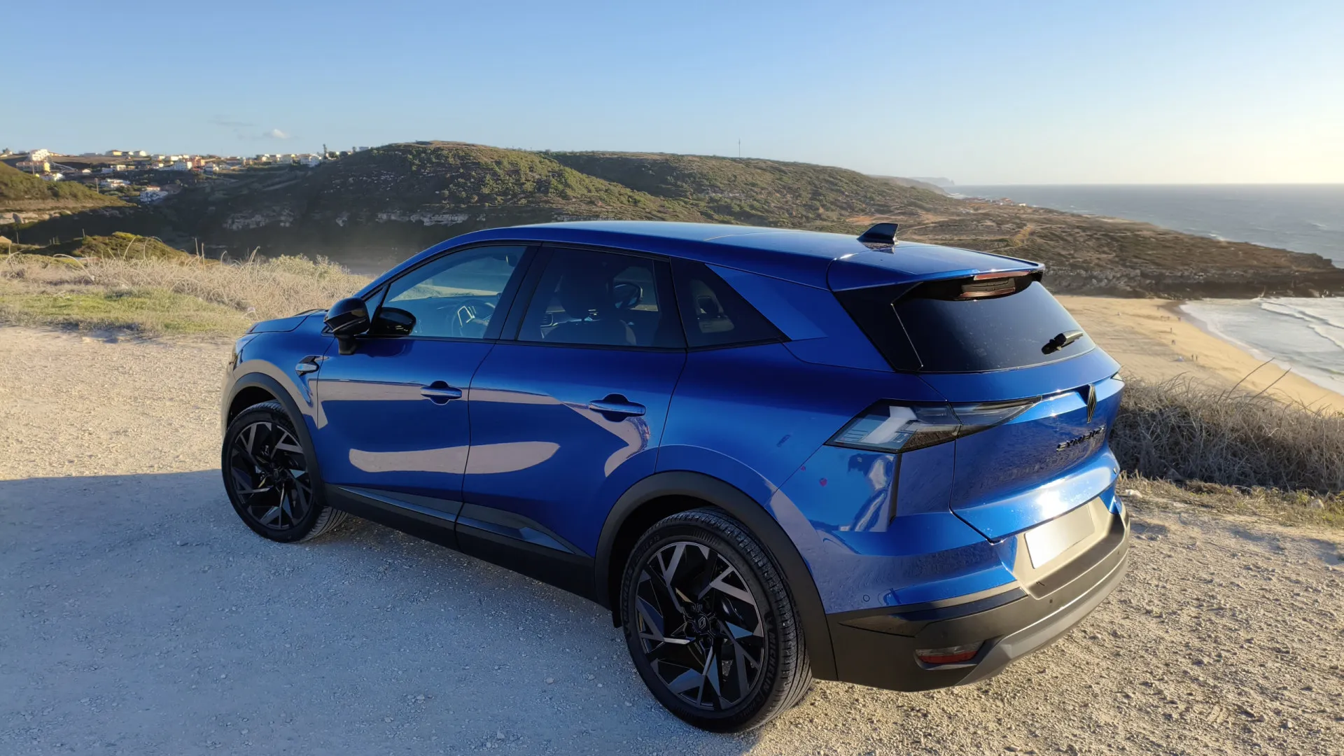 
                    Renault Symbioz. Testámos o SUV na versão esprit Alpine
                