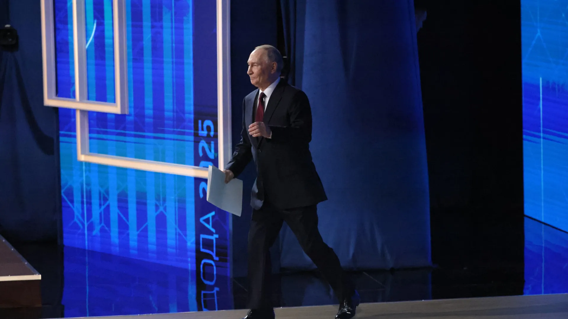 
                    Putin critica Rutte por tratar Rússia como 