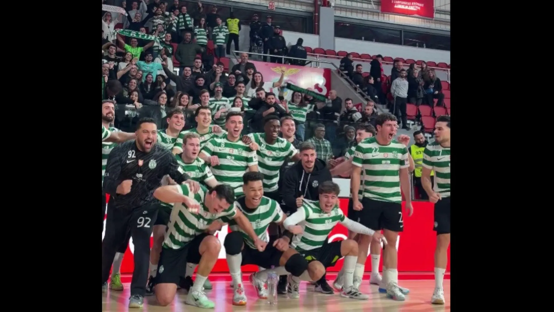 
                    Sporting não deu hipóteses ao Benfica na Luz e festejou desta forma
                