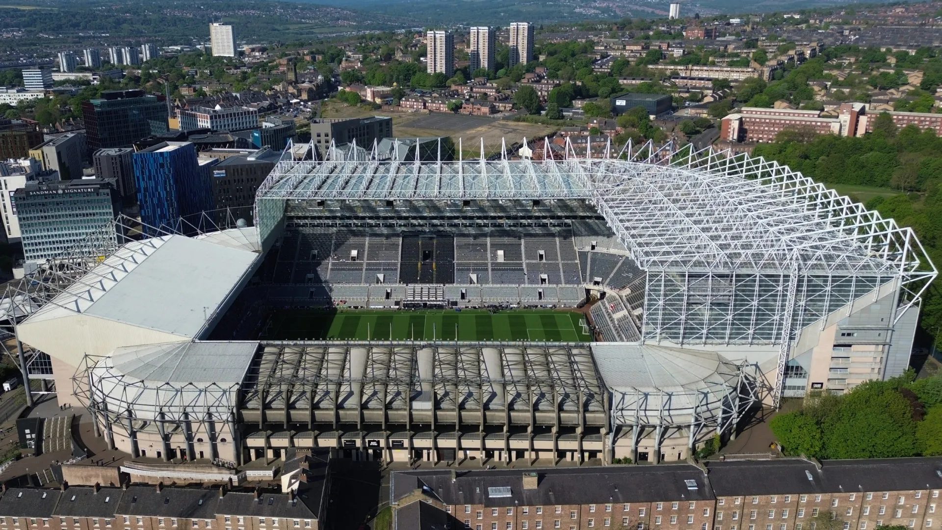 
                    EM DIRETO: Newcastle e Chelsea abrem sábado 'gordo' na Premier League
                