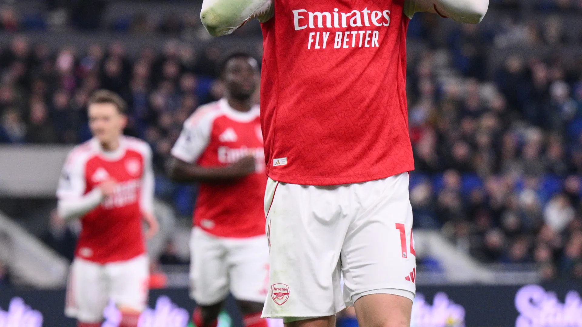 
                    EM DIRETO: Arsenal vai para o Natal líder. Amorim fecha a ronda 17
                