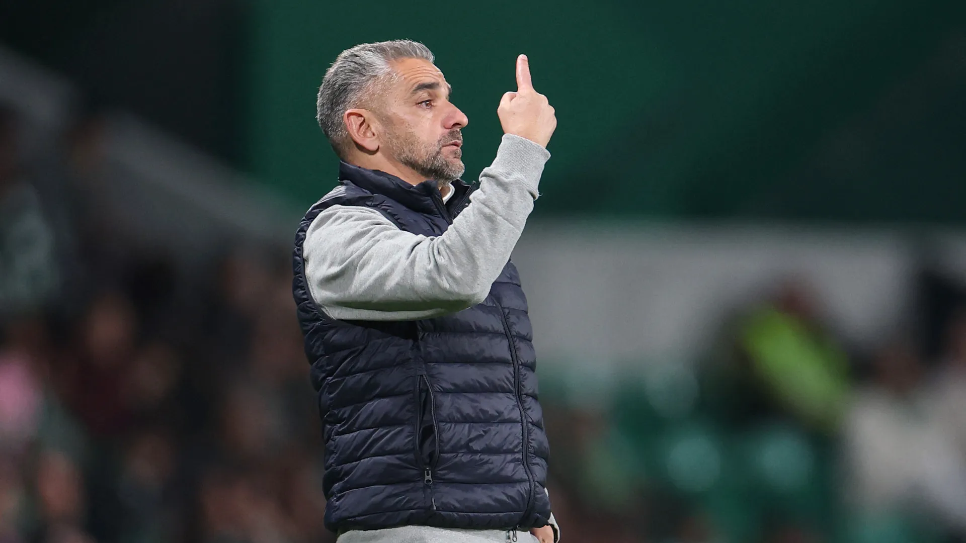 
                    Hjulmand 'in', Rui Silva 'out'. O onze provável do Sporting contra o AVS
                