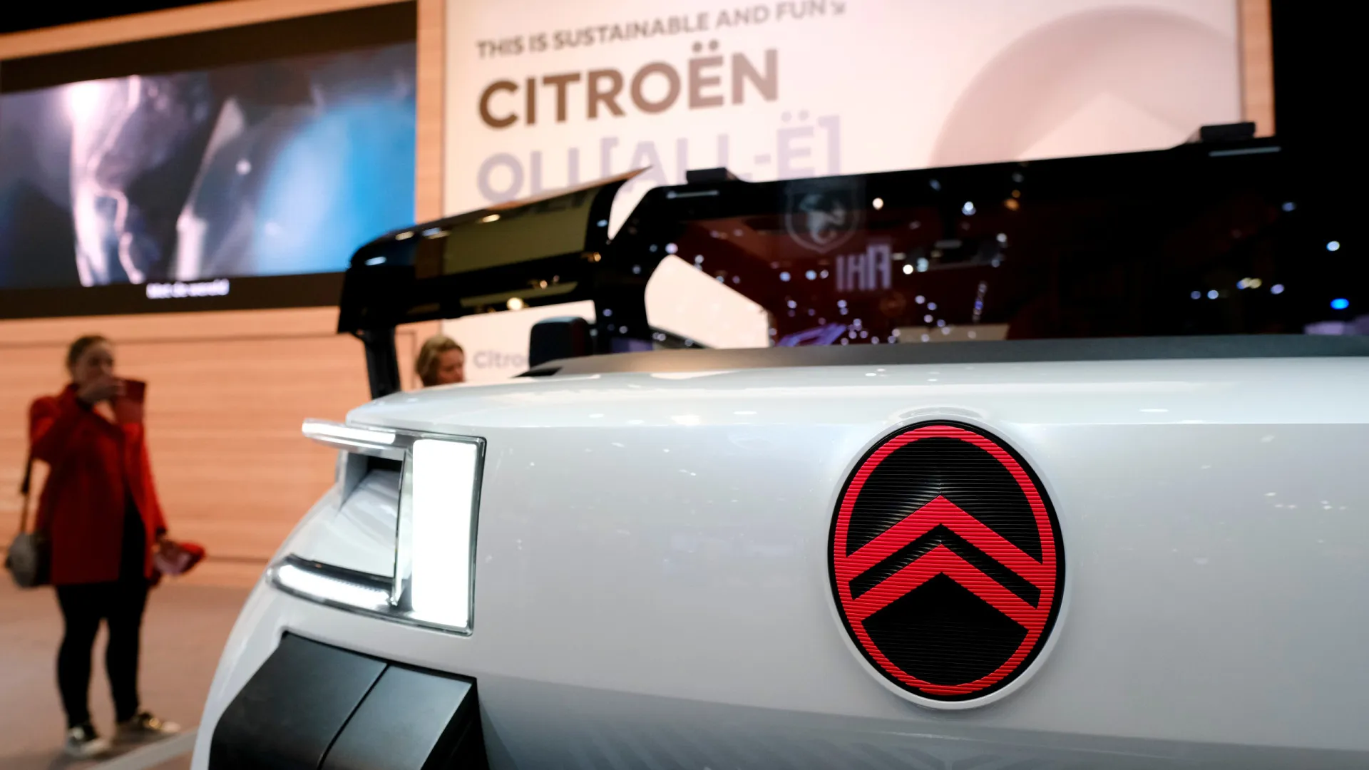 
                    Citroën mostra 