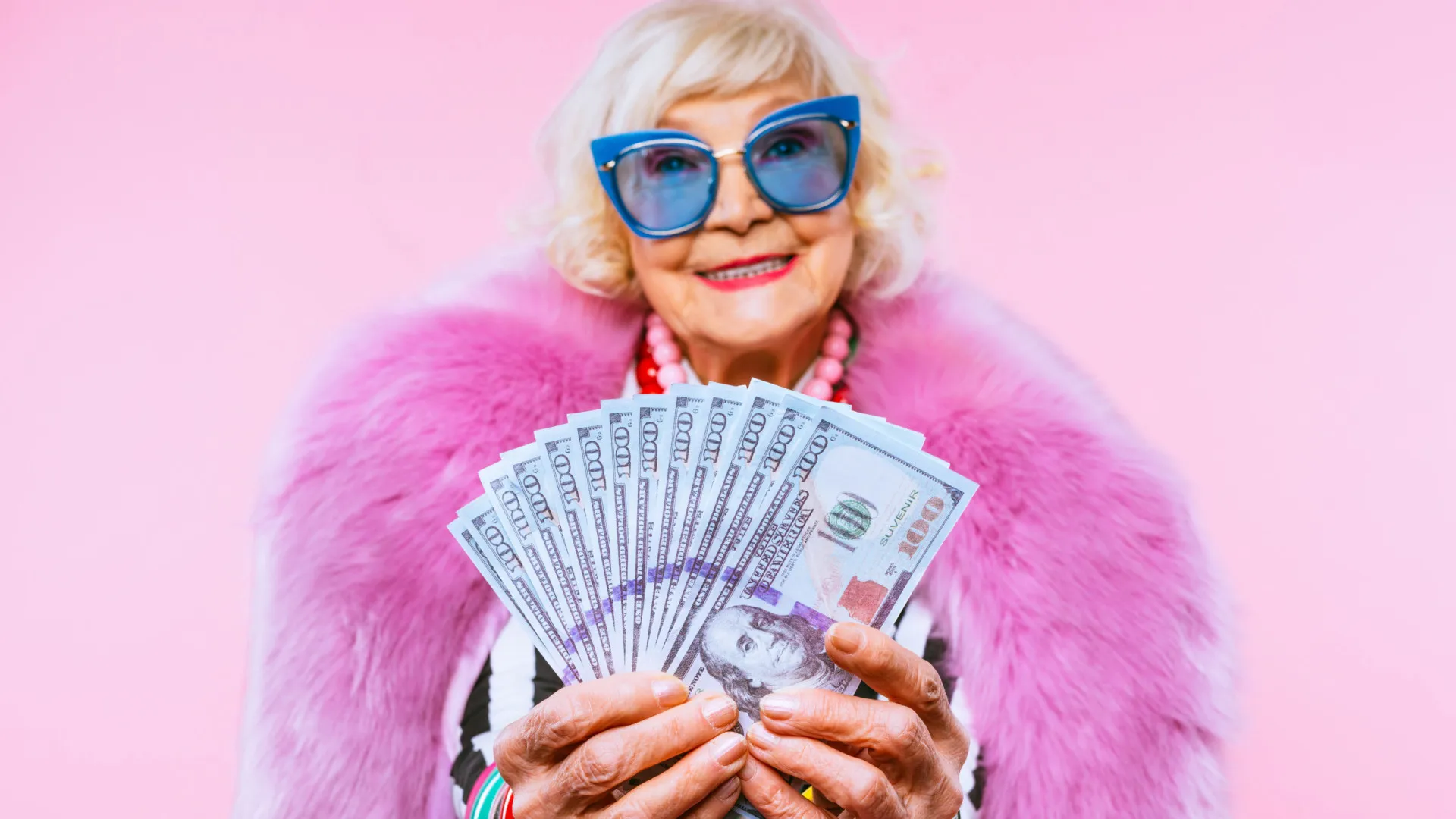 
                    5 signos do zodíaco que vão atrair muito dinheiro (sem esforço) em 2026
                