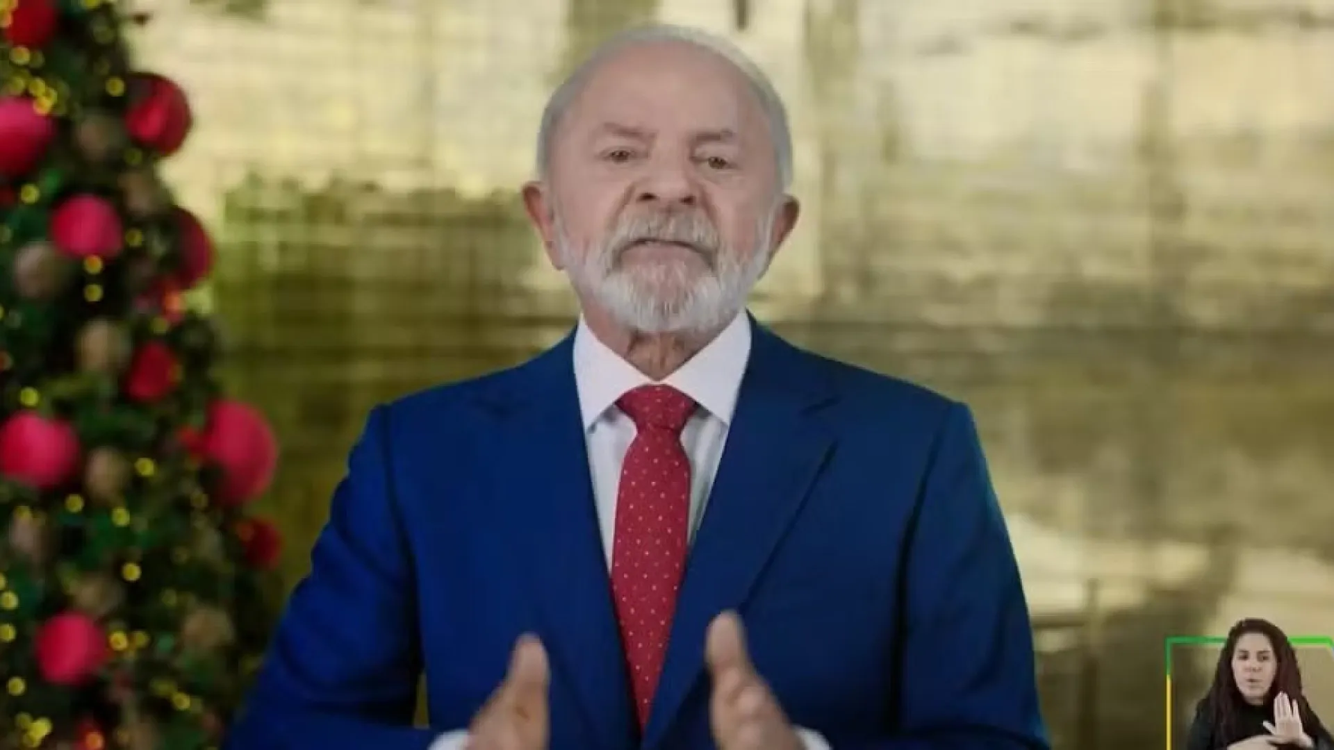 
                    Lula saudou vitória da democracia brasileira sobre tarifas de Trump
                