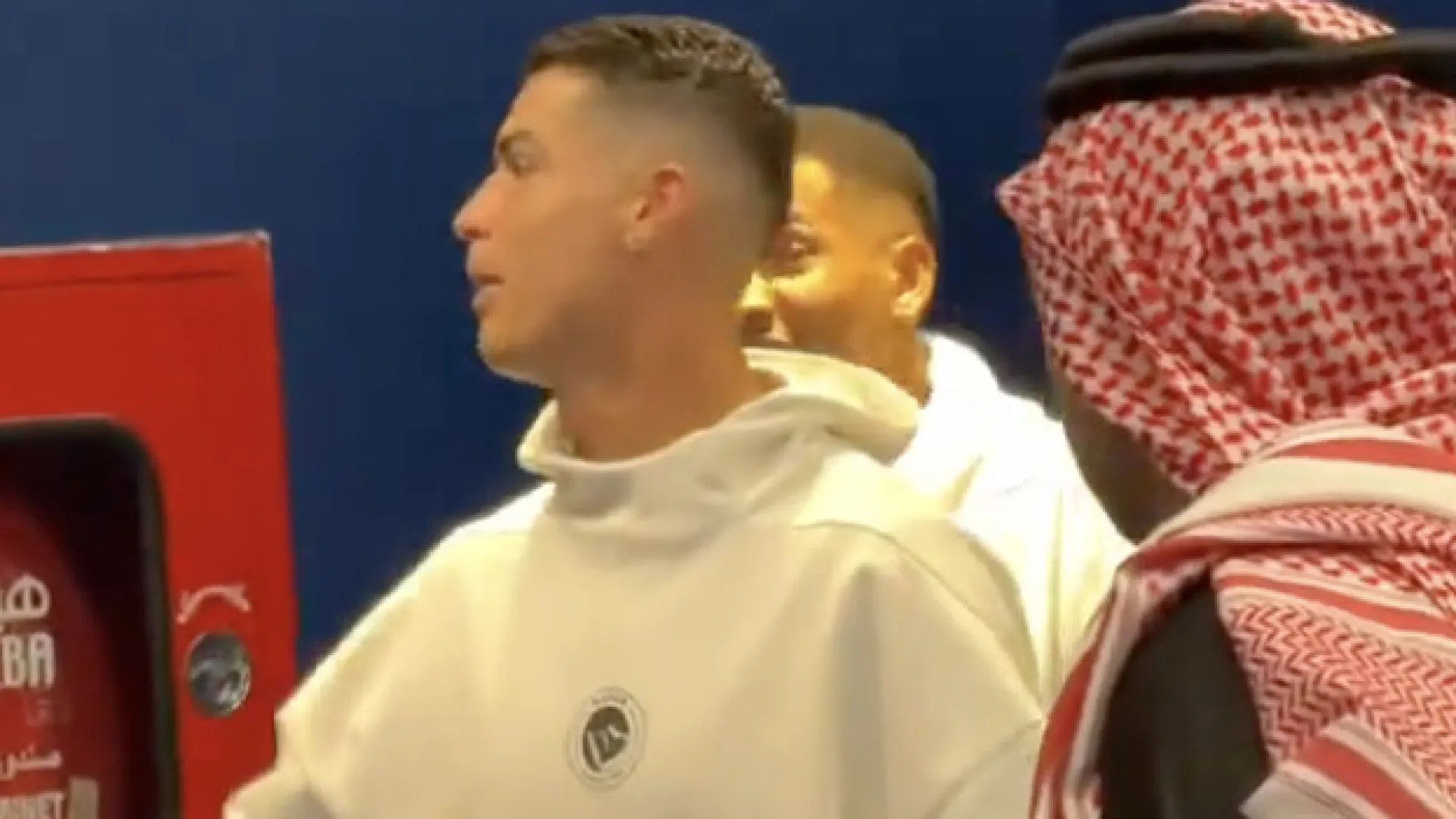 
                    Cristiano Ronaldo leva irmão de Ângelo Gabriel às lágrimas: 