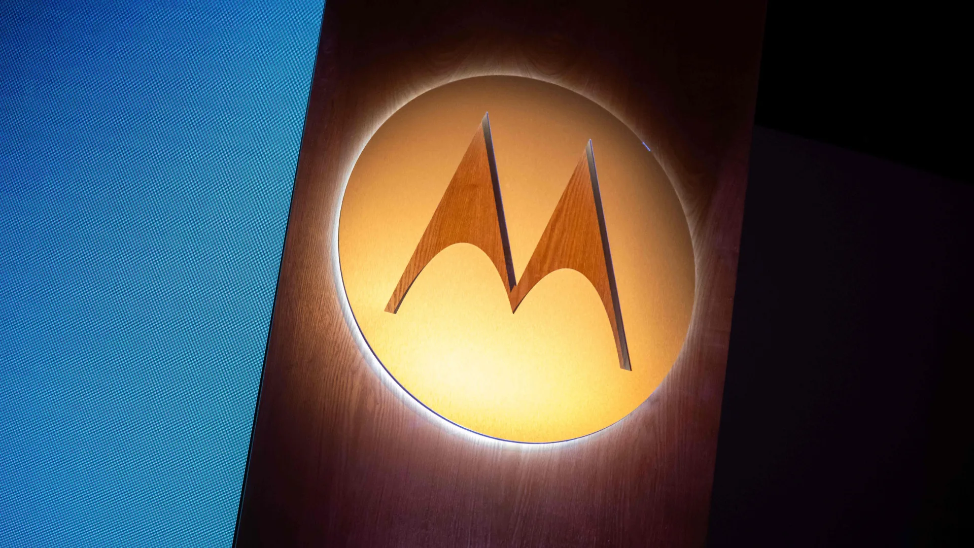
                    Motorola vai desvendar novo topo de gama na próxima semana
                